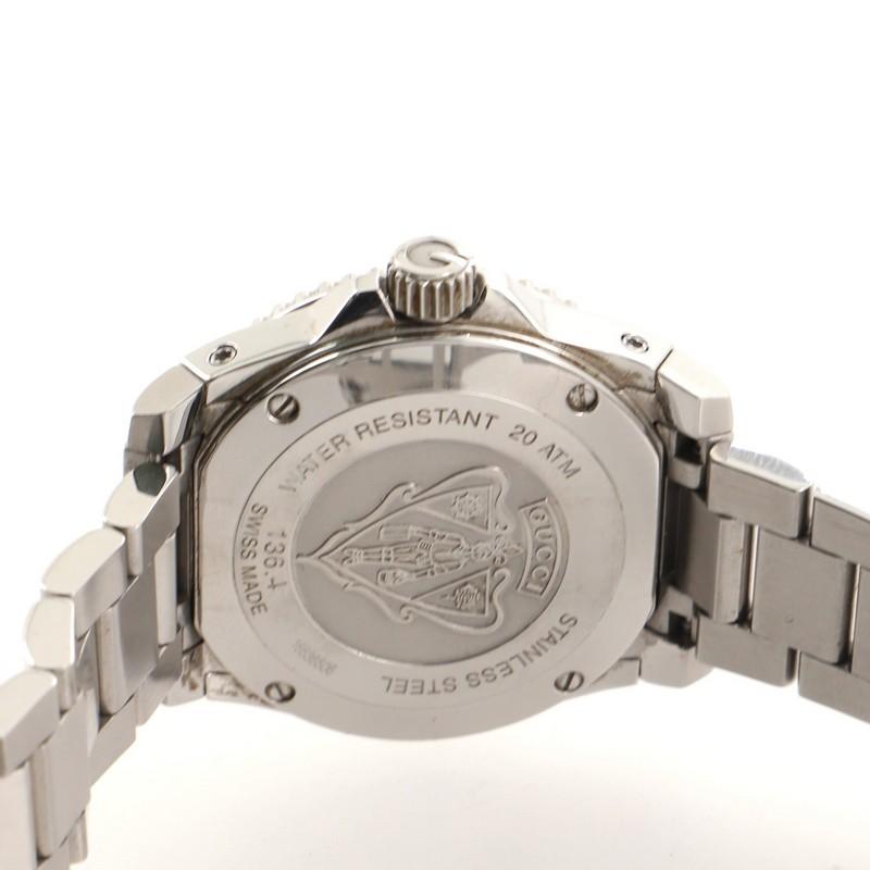 Gucci Dive Quartz Watch Stainless Steel with Diamond Bezel and Mother of Pearl In Good Condition In New York, NY