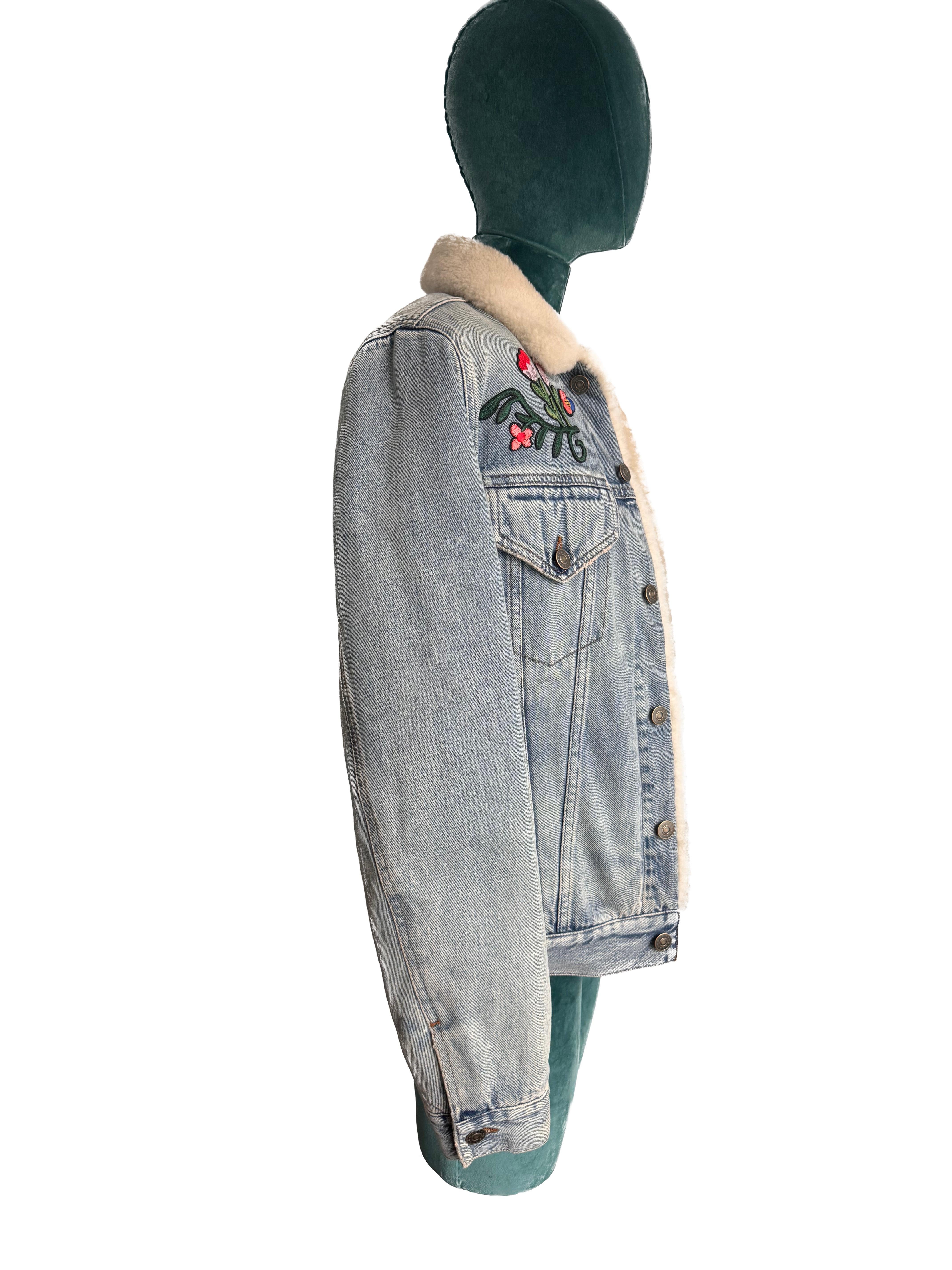 Elevate your style with the epitome of luxury and personalization – the Gucci DIY denim jacket. Crafted in Italy with meticulous attention to detail, this brand new, never-worn jacket redefines casual elegance and individuality.

This exquisite