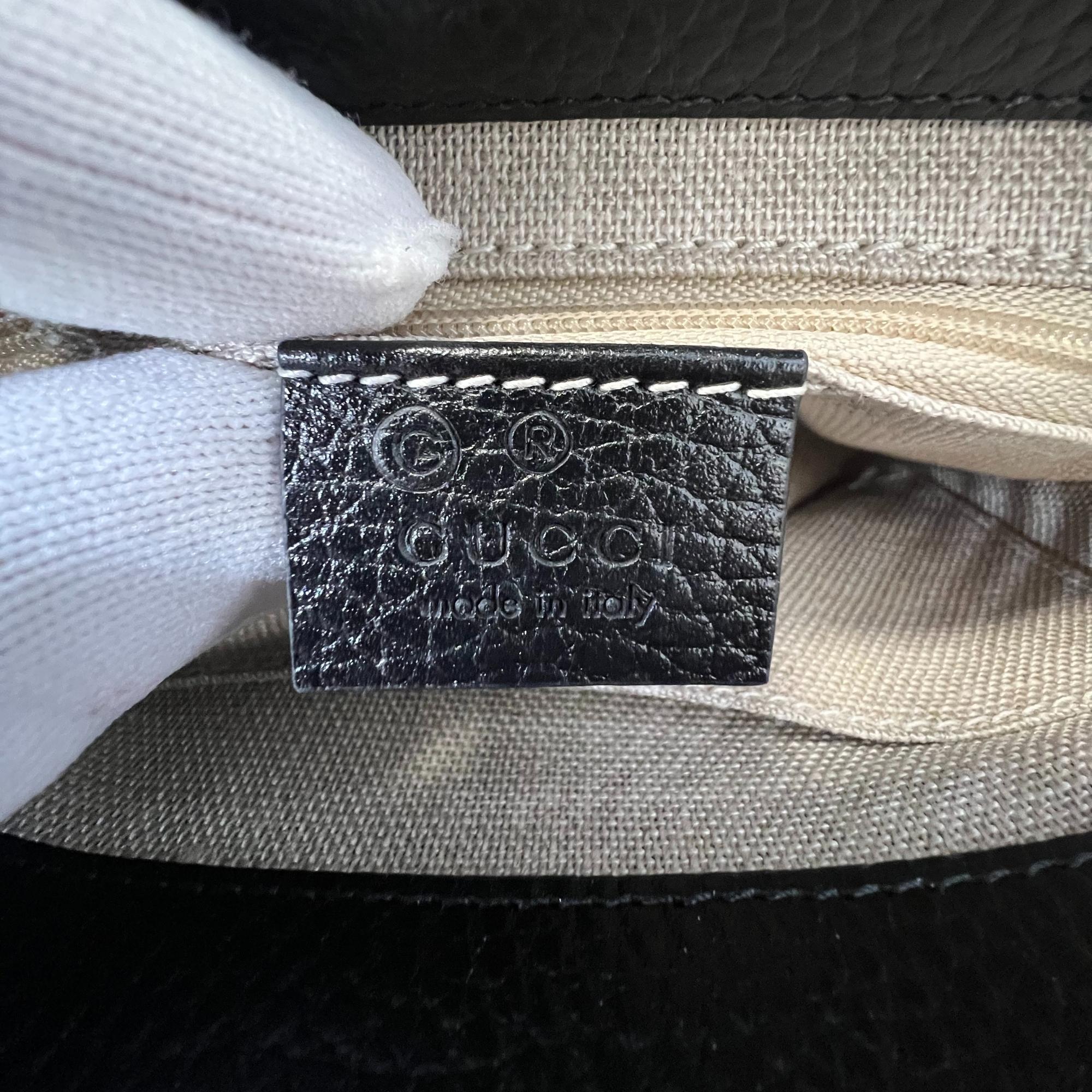 Gucci Dollar Calfskin Interlocking GG Crossbody Bag Black Small For Sale 4