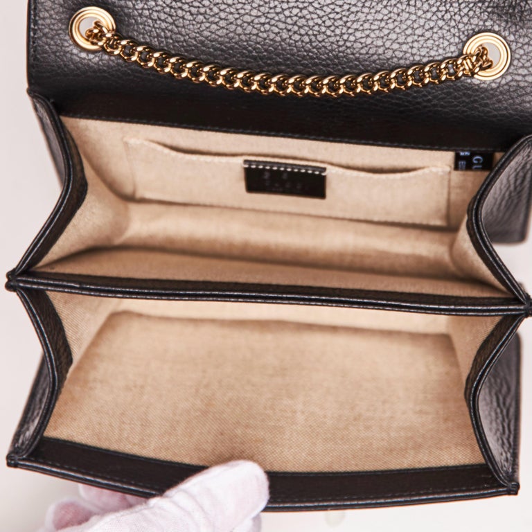 Gucci Dollar Calfskin Interlocking GG Small Black Shoulder Bag (510304 ...