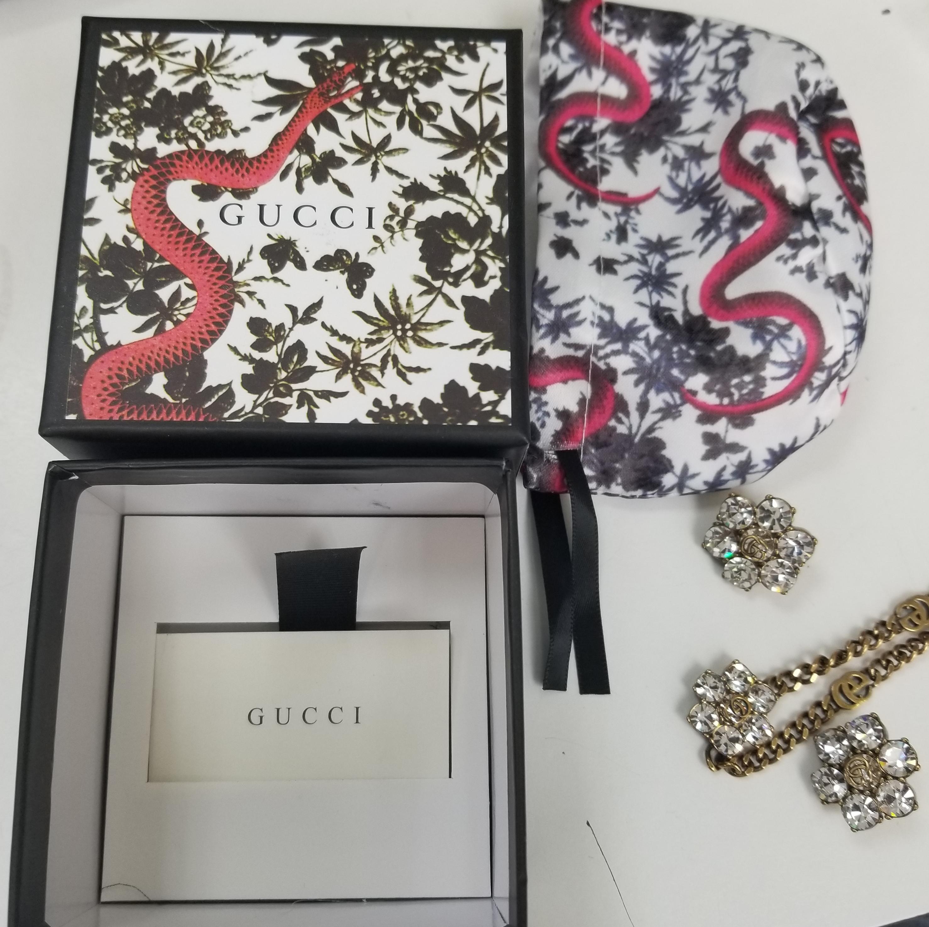 Gucci Double G Crystal Necklace and Earring Set In Excellent Condition In Los Angeles, CA