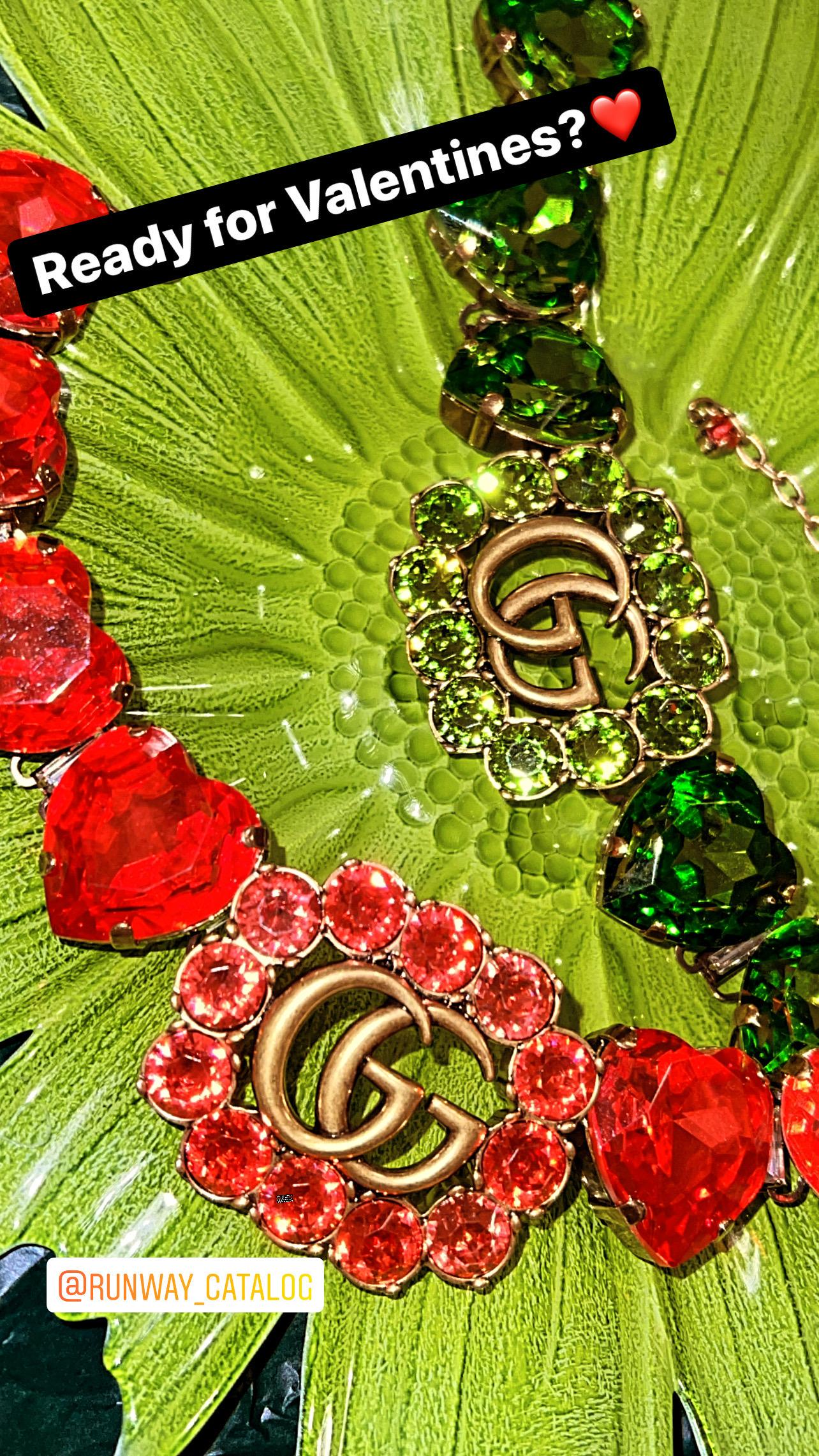 Collana Gucci con cuore e cristallo a doppia G In condizioni Nuovo in vendita a Brossard, QC