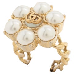 Gucci Double G Pearl Ring