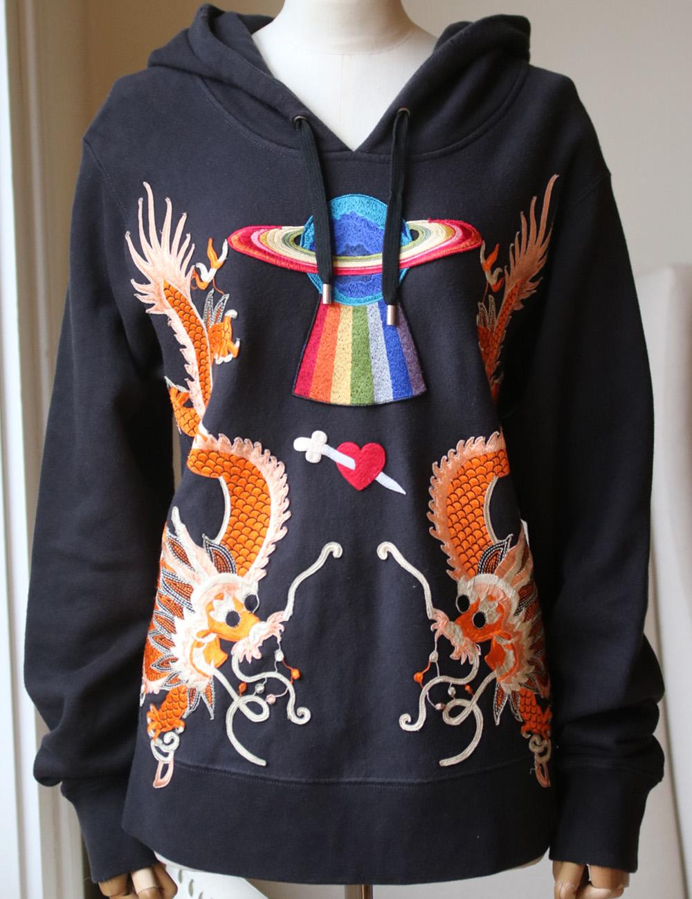 The luxury brand announced they will partner up with Dover Street Market.  Dragon appliquéd hoodie with 'Hollywood' printed on the back of the hood. Colour: black. 100% Cotton. 

Size: Small (UK 8, US 4, FR 36, IT 40)

Condition: As new condition,