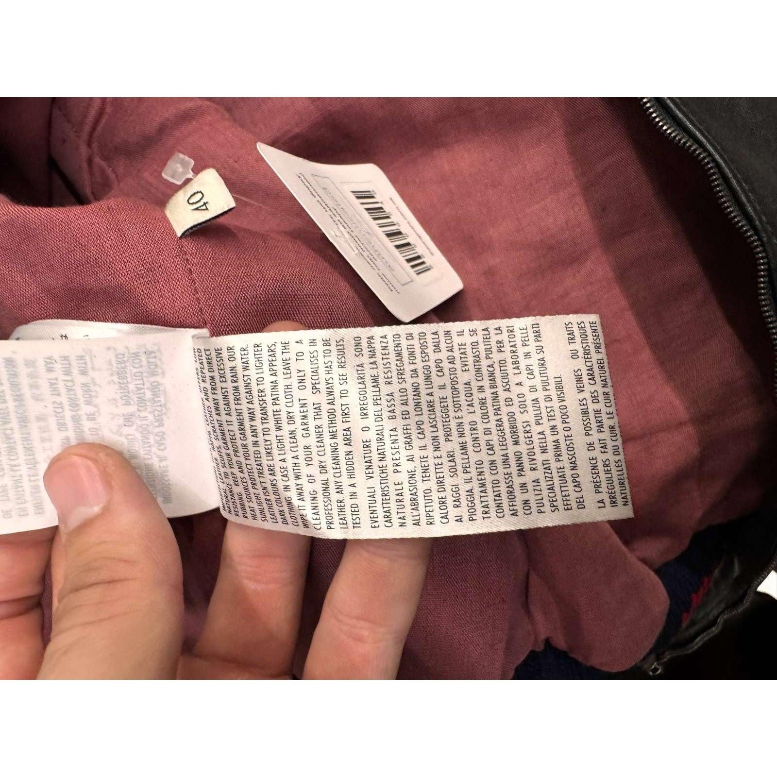 Bomber in pelle con ricamo a forma di libellula di Gucci - IT40/S in vendita 3