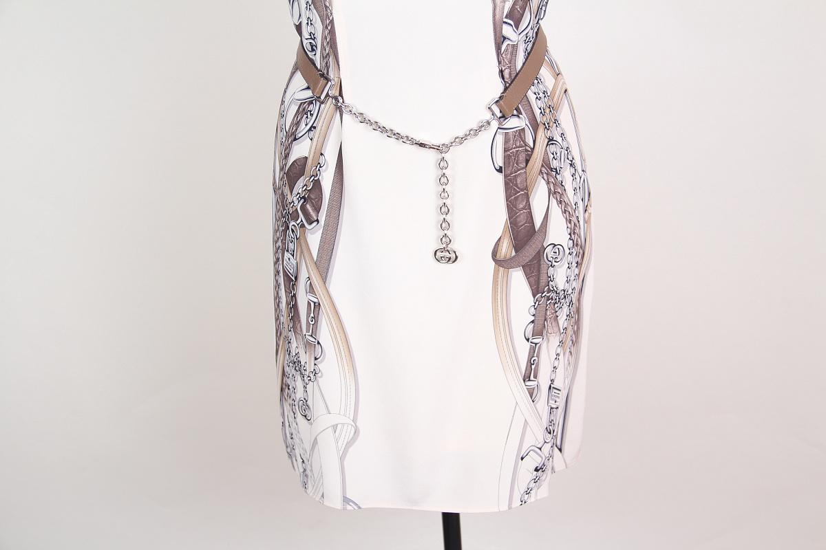Gucci Kleid Cruise 2011 Sattlerei Print / Hochzeitskleid Kette Printed Silk im Angebot 4