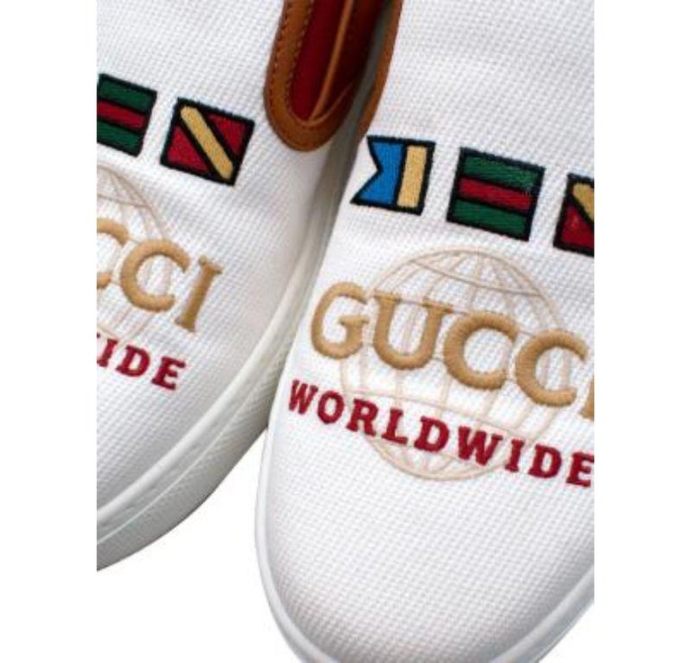 Sneakers Slip-On con bandiera mondiale di Gucci Dublino in vendita su  1stDibs