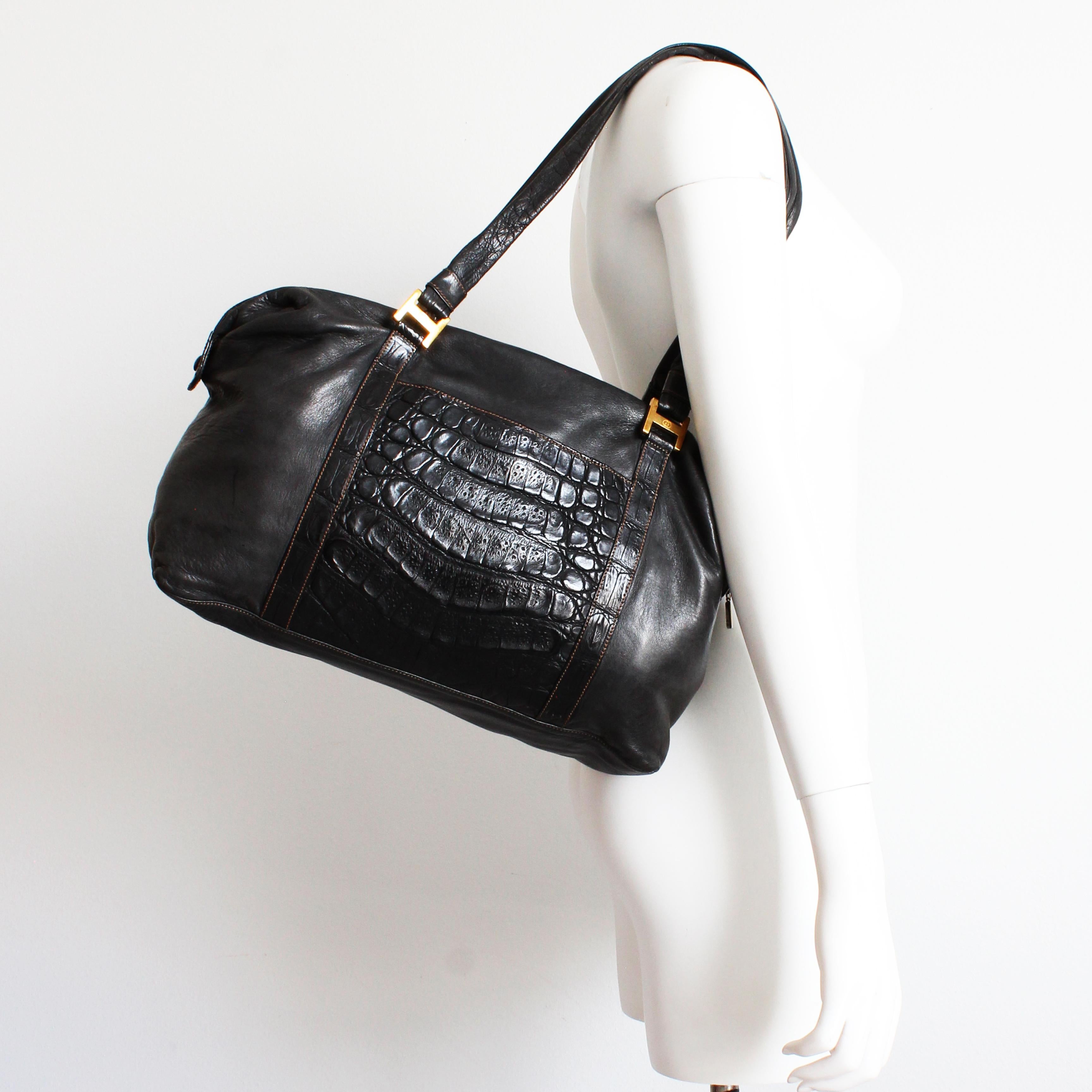 Women's or Men's Gucci Duffle Bag Black Crocodile and Kid Leather Large Hobo Vintage 1984 + COA  For Sale