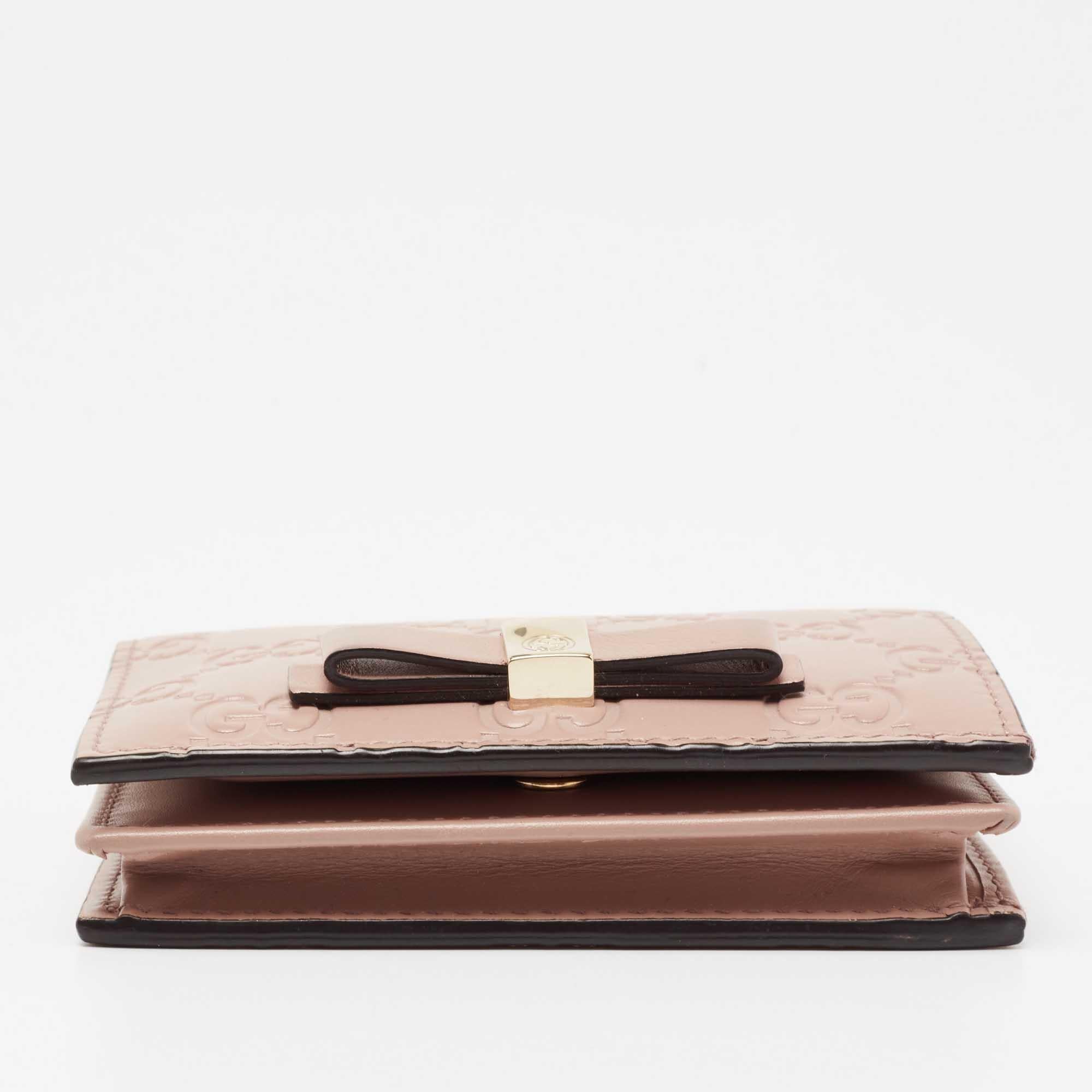 Beige Gucci Dusty Pink Guccissima Leather Bow Card Case