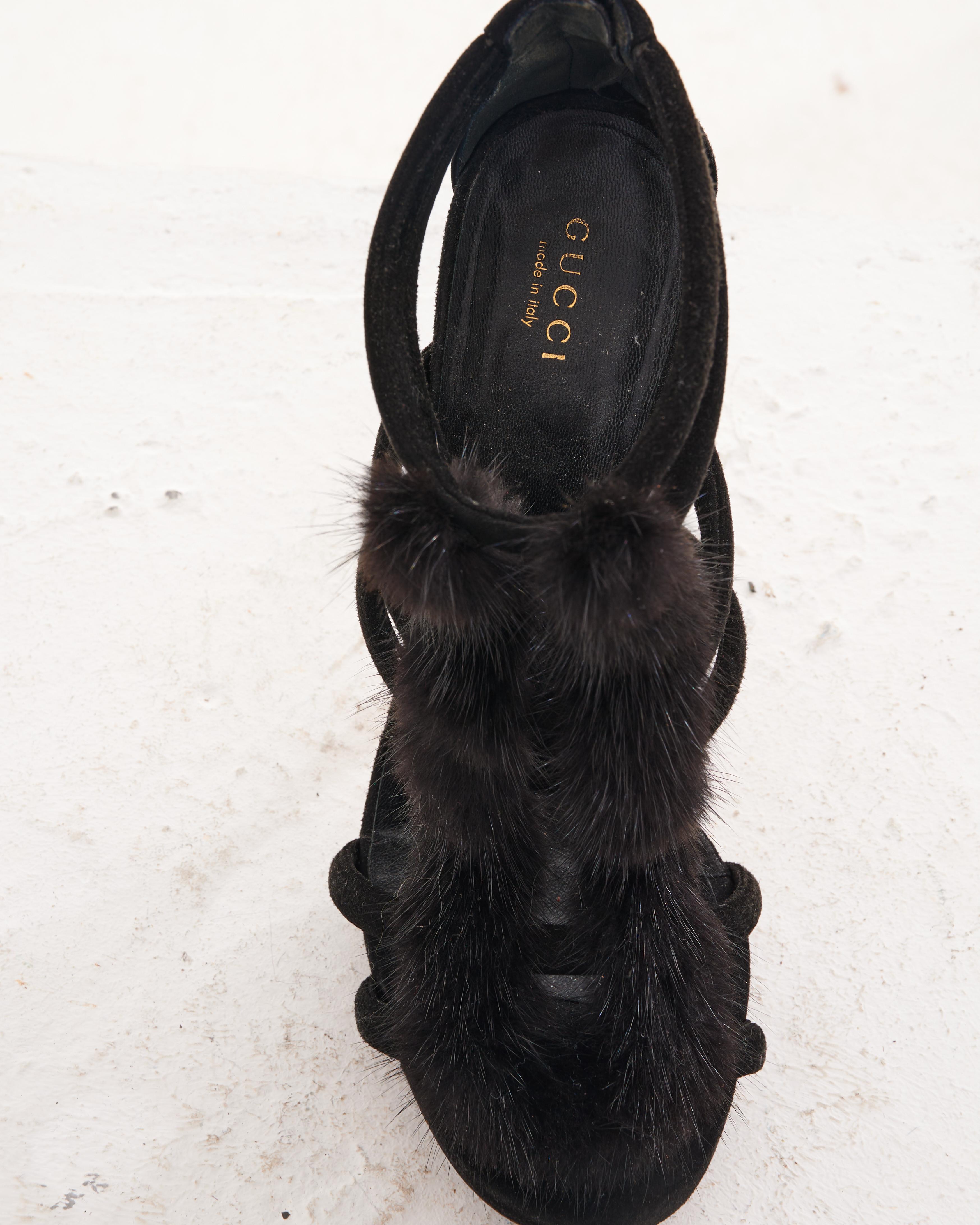 Women's GUCCI Early 00's Fur-Trimmed Suede Sandals For Sale