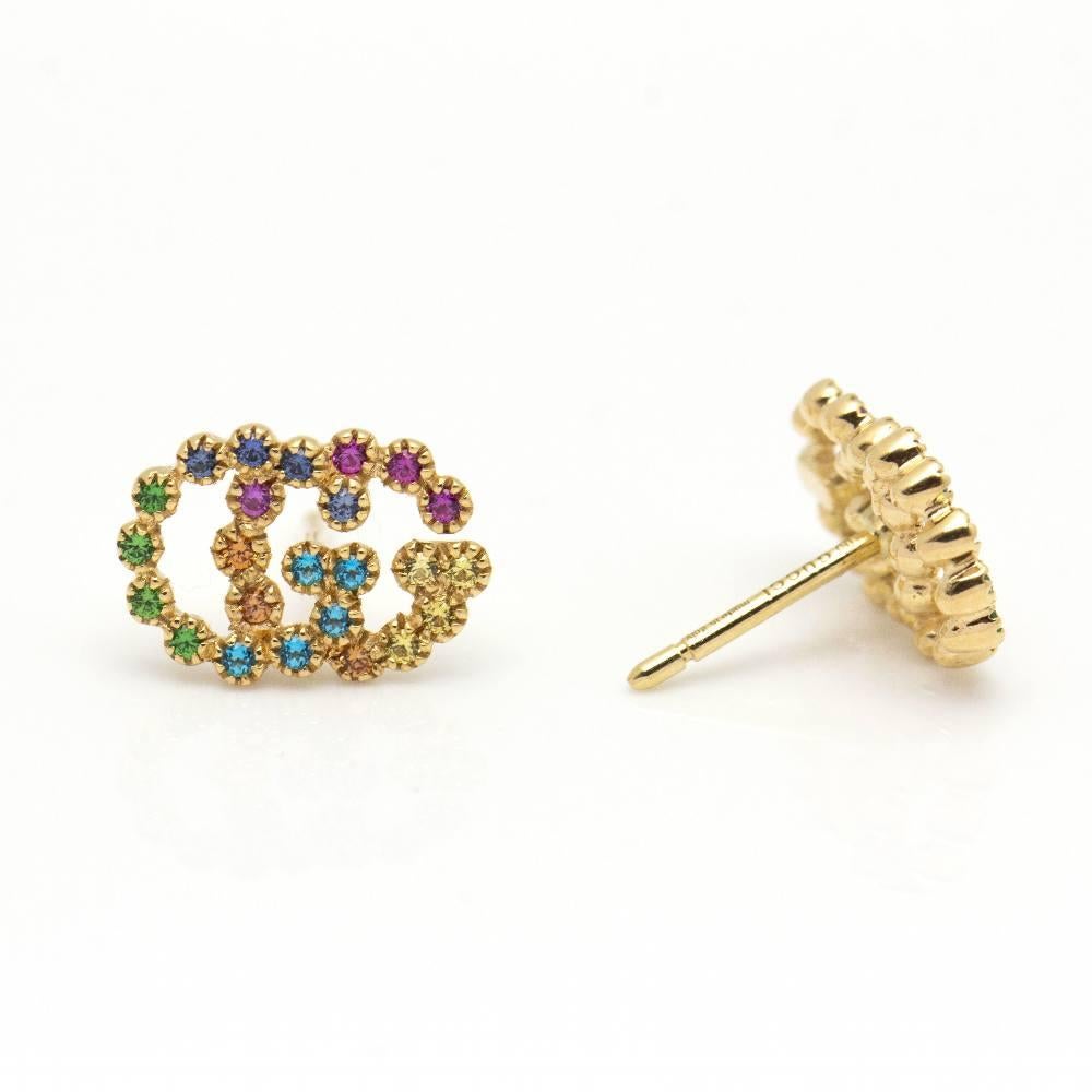 GUCCI Italian design earrings, RUNNING G collection in Yellow Gold with Sapphires for women, adorned with the GG motif, the distinctive emblem of the Firm  26x Coloured Sapphires  Size: 11x8mm  18kt Yellow Gold clasp  2,38 grams  Brand new item 