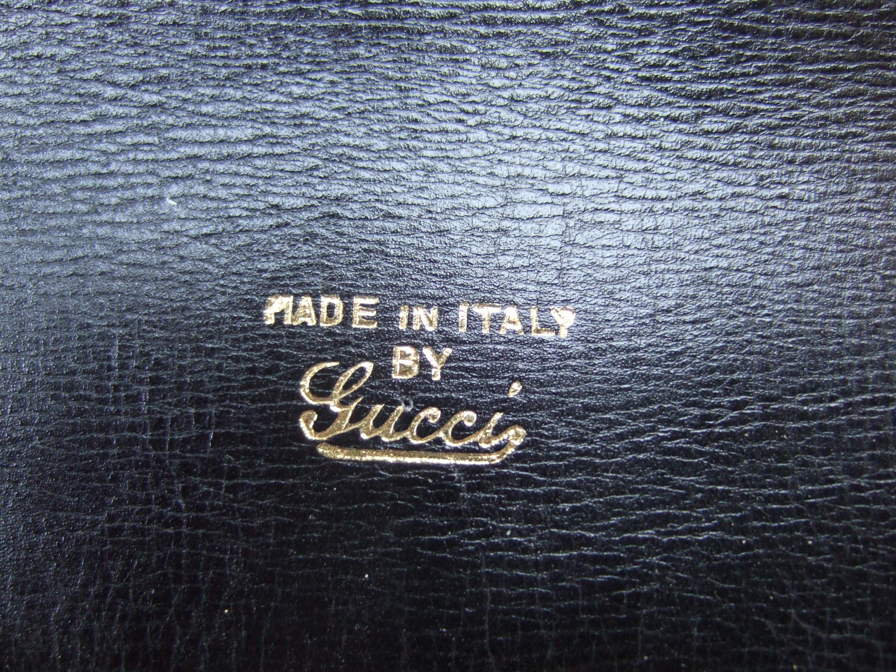 GUCCI Extremely Rare Ebony Leather Equestrian Emblem Handbag c 1970s For Sale 7