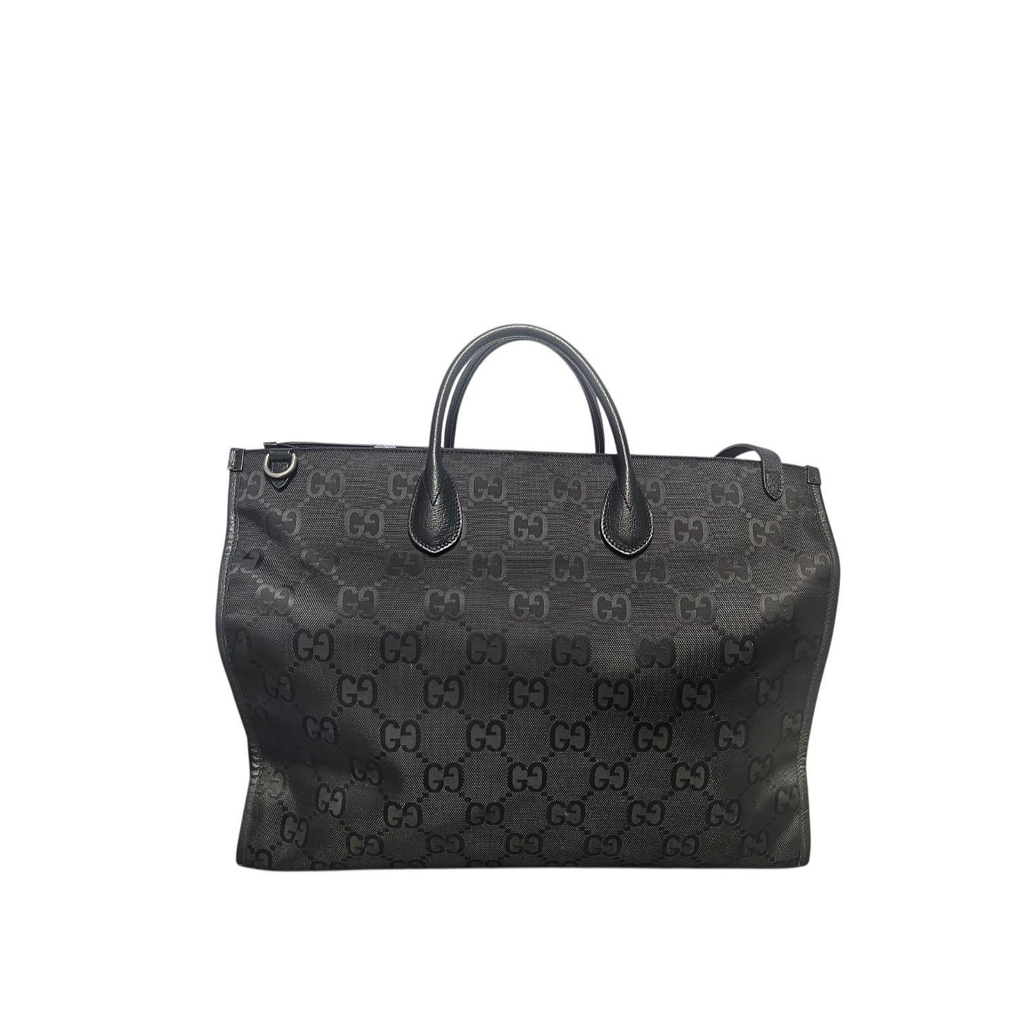 Gucci Econyl Nylon Monogram Large Off The Grid Tote (Schwarz) im Angebot