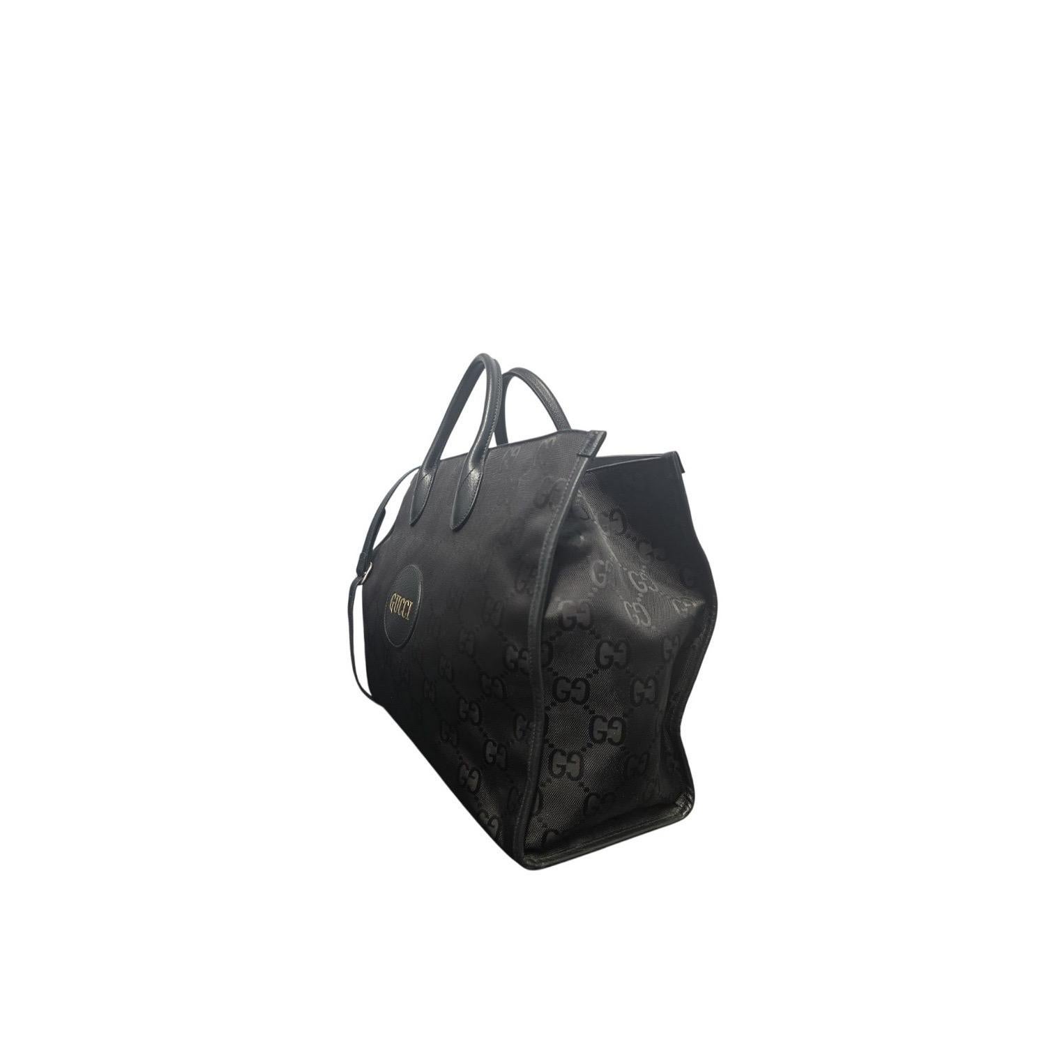Gucci Econyl Nylon Monogram Large Off The Grid Tote für Damen oder Herren im Angebot