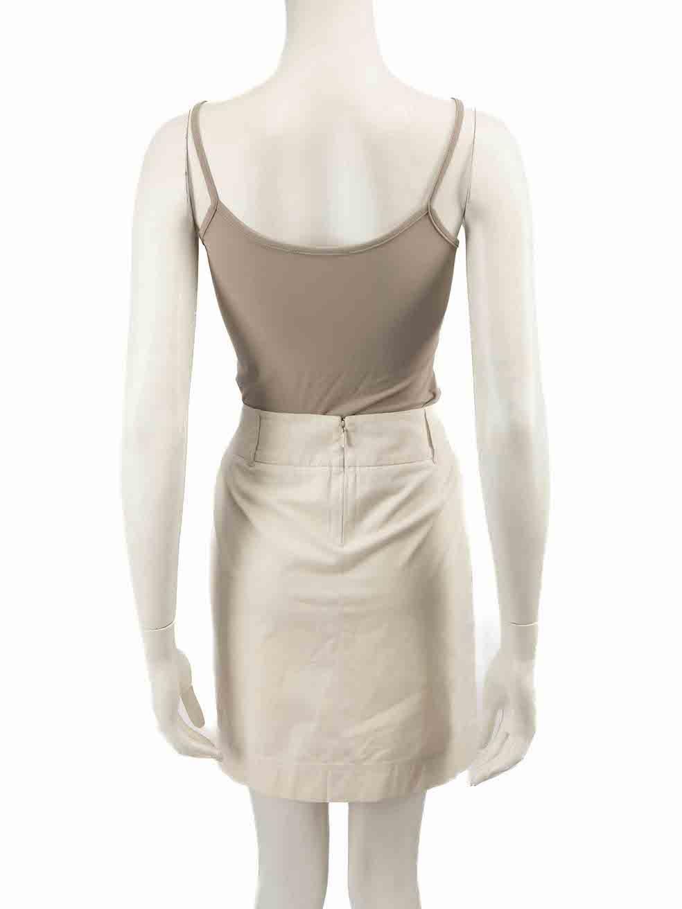 Gucci Ecru Belted Mini Skirt Size L In Good Condition For Sale In London, GB