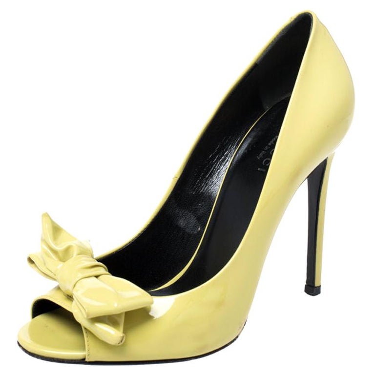 Gucci Electric Lime Green Patent Leather Bow Peep Toe Pumps Size 37.5 ...