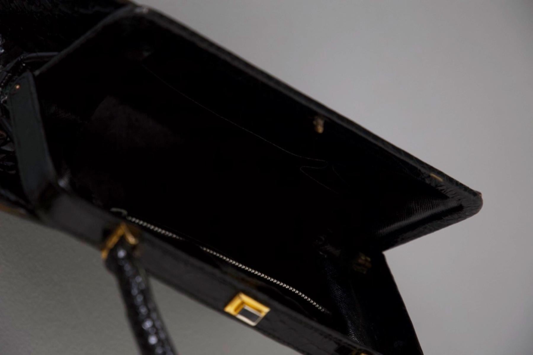 Gucci Elegant Vintage Leather Bag 6