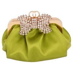 Gucci Embellished Bow Satin Clutch -Size