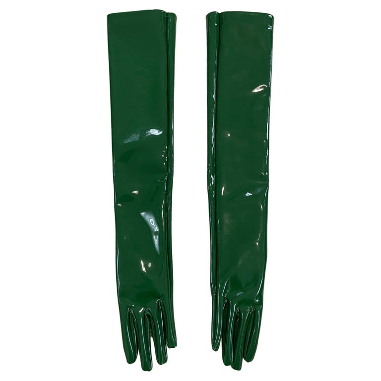 Gucci patent-leather gloves, 2010s