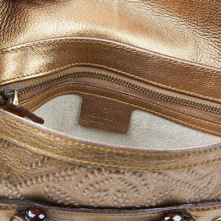 GUCCI Embossed Gold Leather Vintage Handbag For Sale at 1stDibs