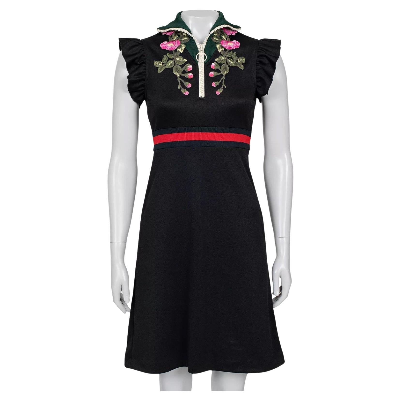 Gucci Vestito in poliestere nero con dettaglio ricamato XS