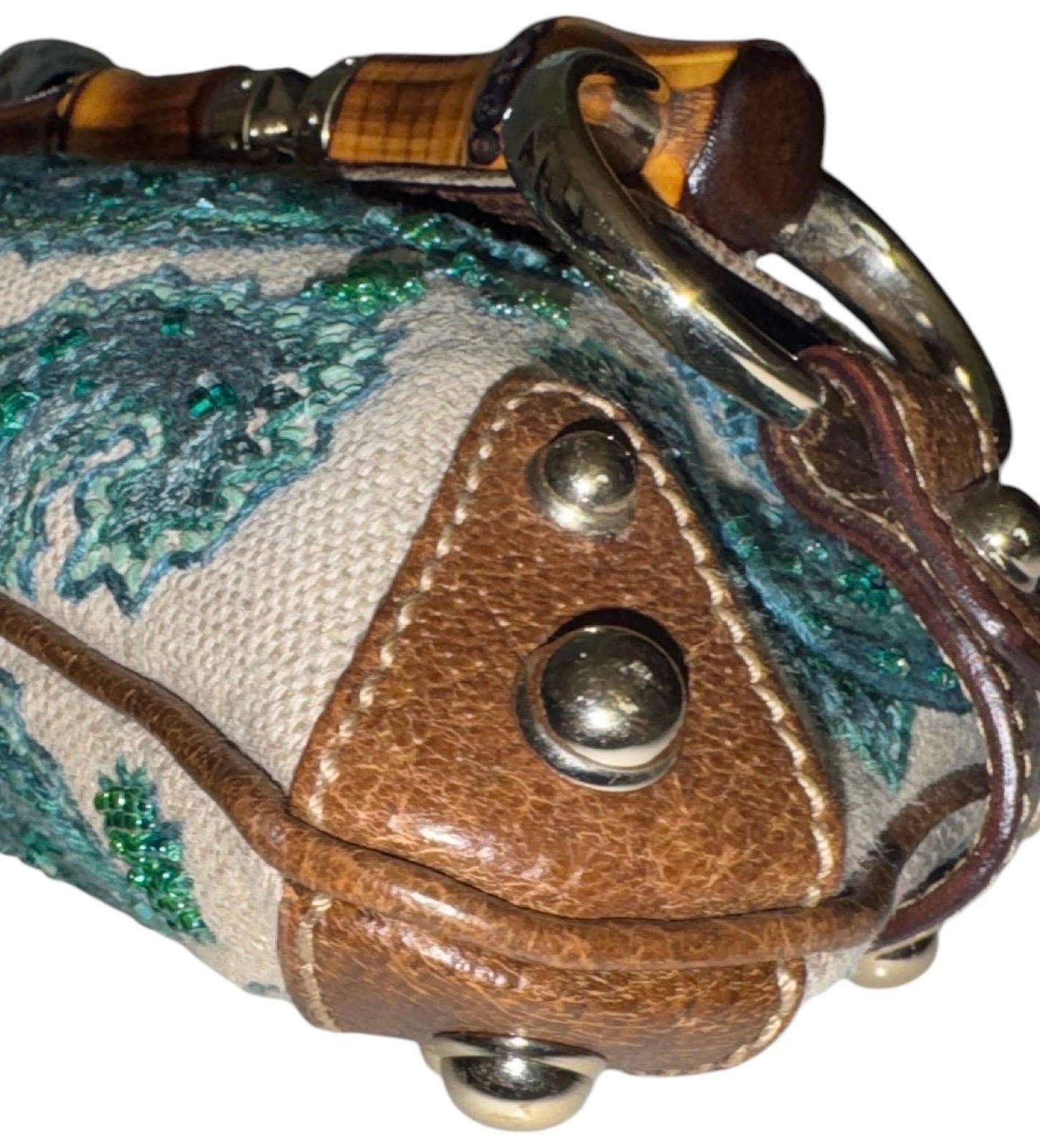 Women's GUCCI Embroidered Paisley Canvas Leather Horsebit Bamboo Clutch Bag Y2K For Sale