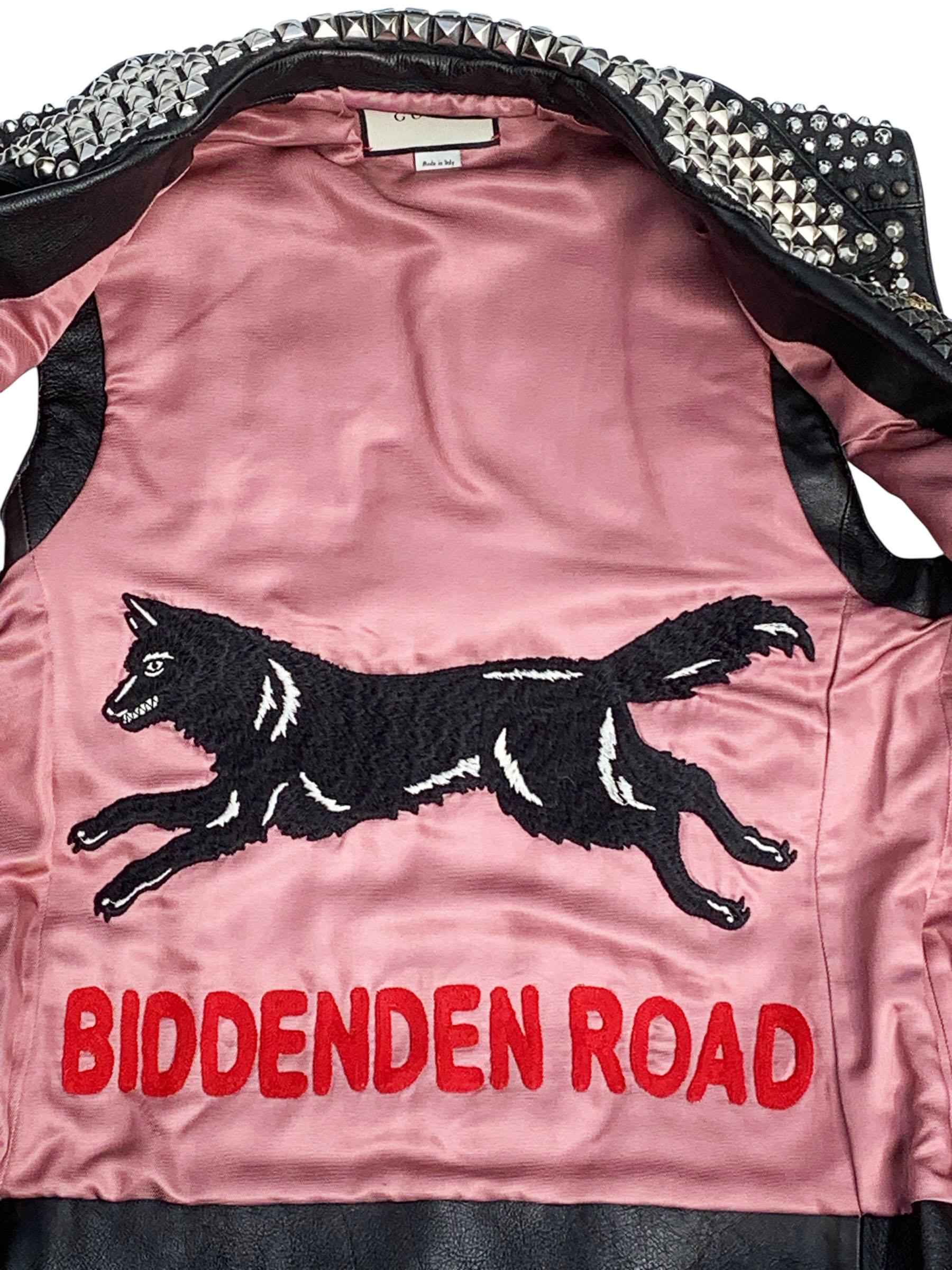 Il gilet in pelle ricamata e borchiata di Gucci potrebbe essere visto da Ozzy Ousbourne durante il tour in vendita 9
