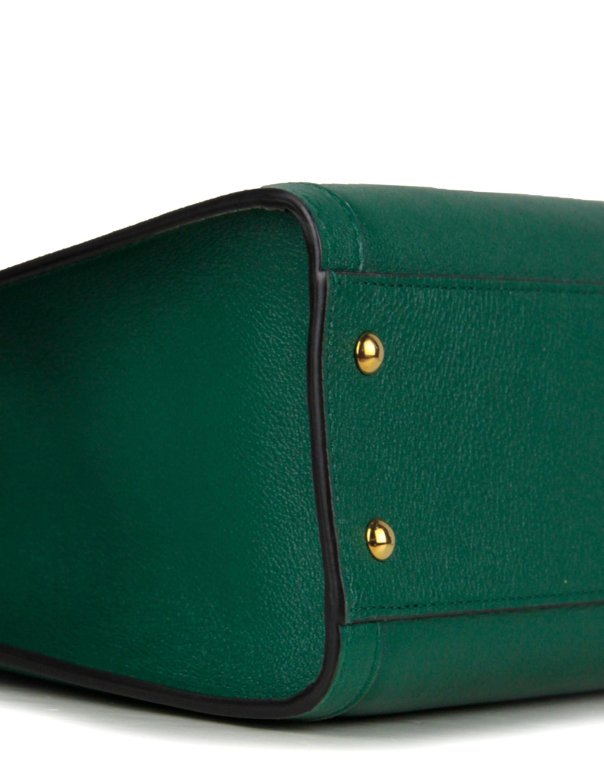 Gucci Emerald Green Small Calfskin Leather Diana Bamboo Bag w/ Strap 660195 4307 In Excellent Condition In New York, NY