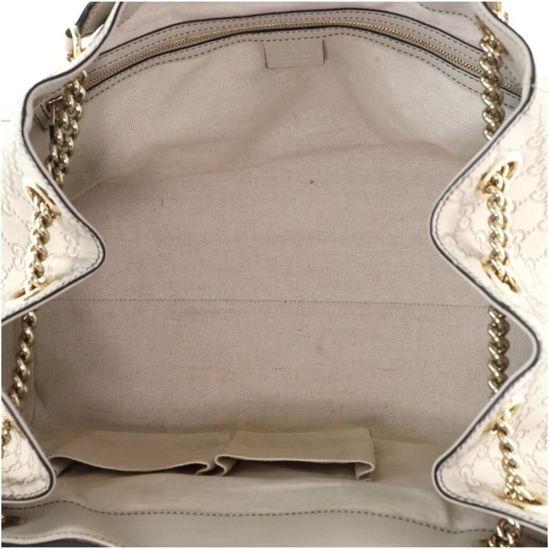 Women's or Men's Gucci Emily Flap Shoulder Bag Guccissima Leather Large