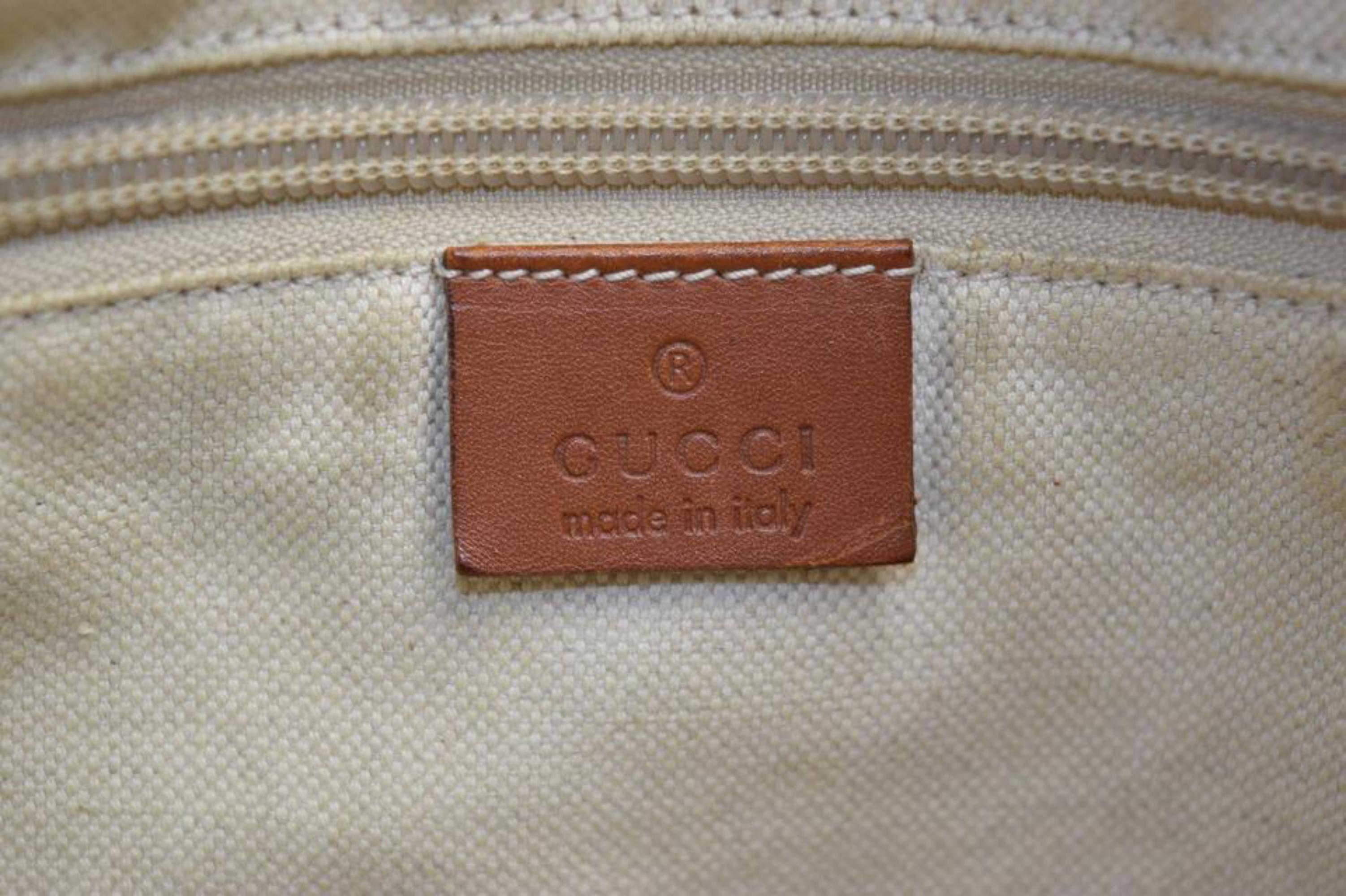 Gucci Emobssed Monogram Gg Large Shopper 869526 Brown Nylon Tote In Good Condition For Sale In Forest Hills, NY