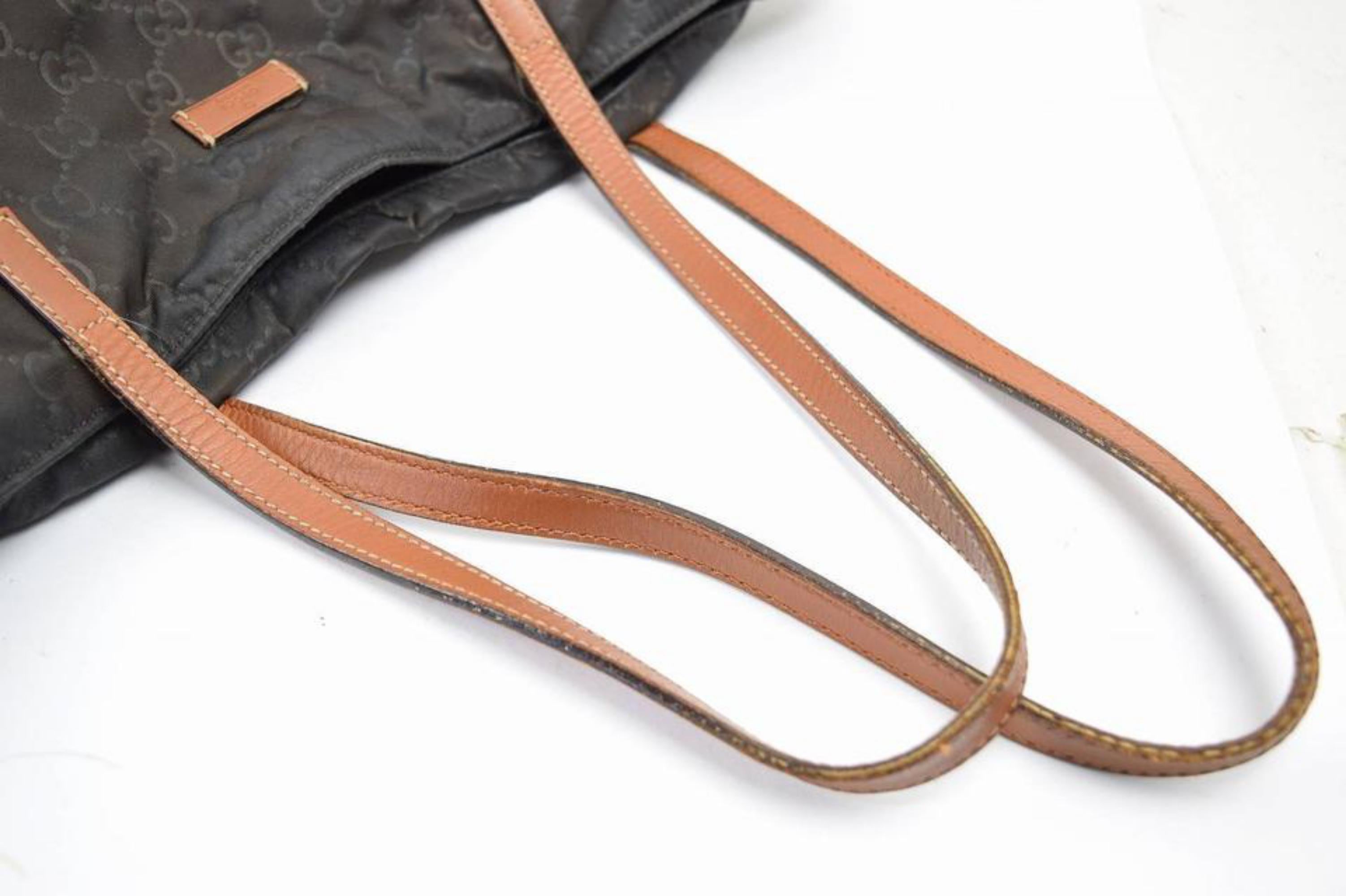 Women's Gucci Emobssed Monogram Gg Large Shopper 869526 Brown Nylon Tote For Sale