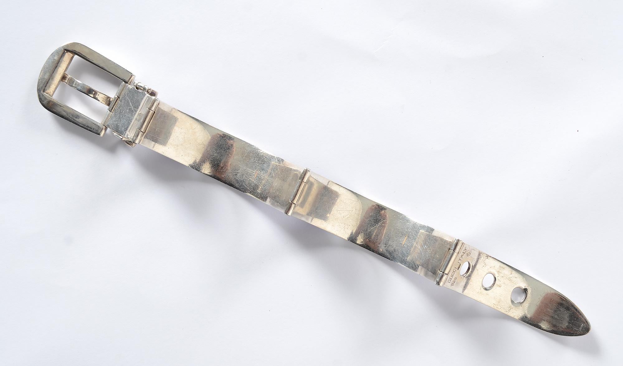 Gucci Enamel Buckle Bracelet In Excellent Condition For Sale In Darnestown, MD