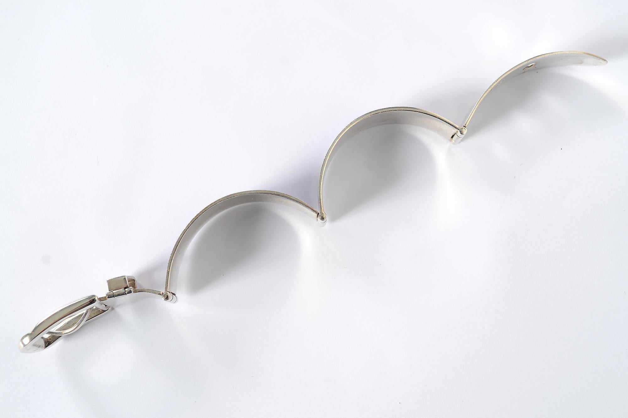 Gucci Bracelet à boucle en émail en vente 1