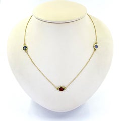 Gucci enamel logo necklace in yellow gold