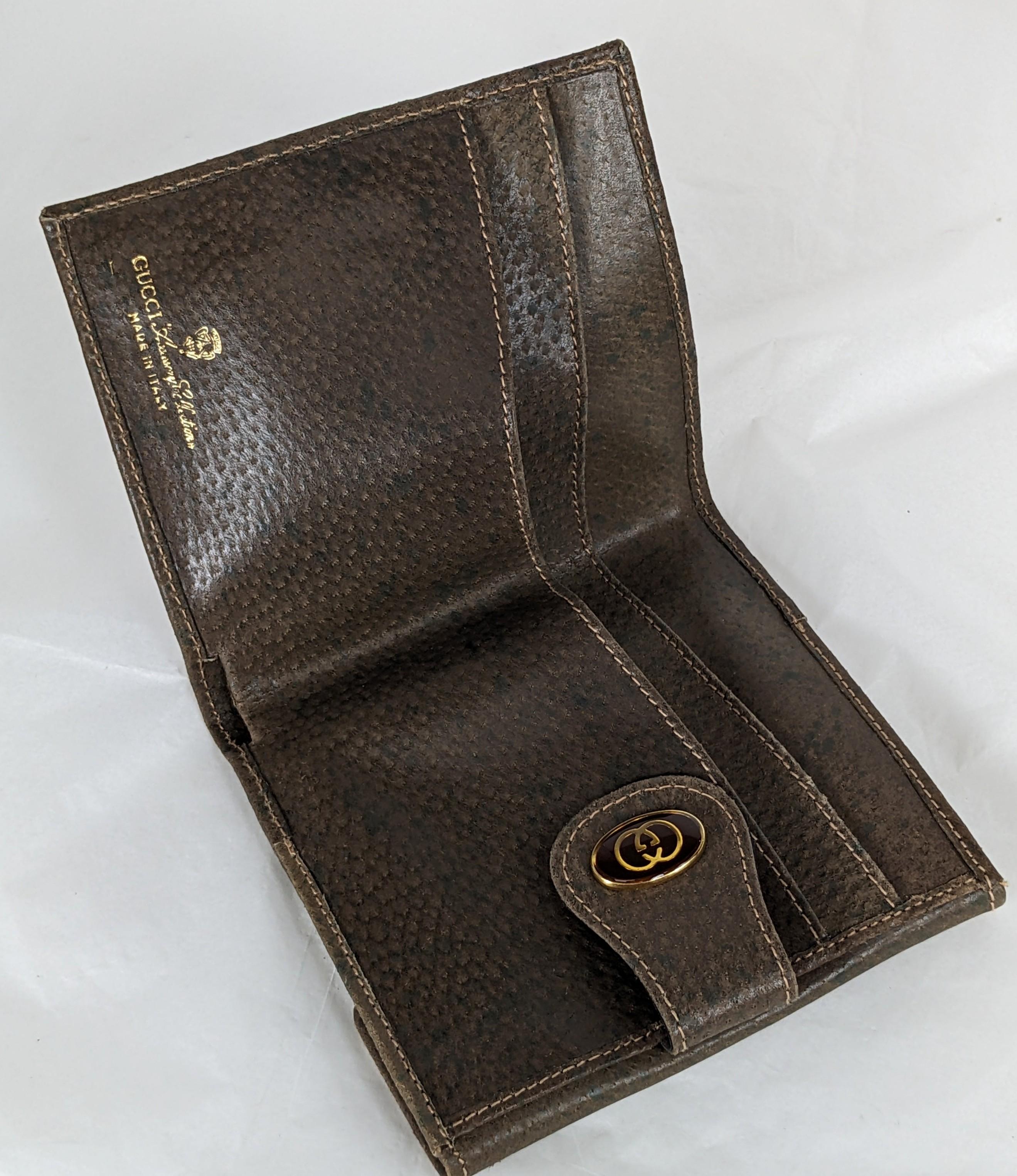 Portafoglio con logo smaltato Gucci in vendita 1