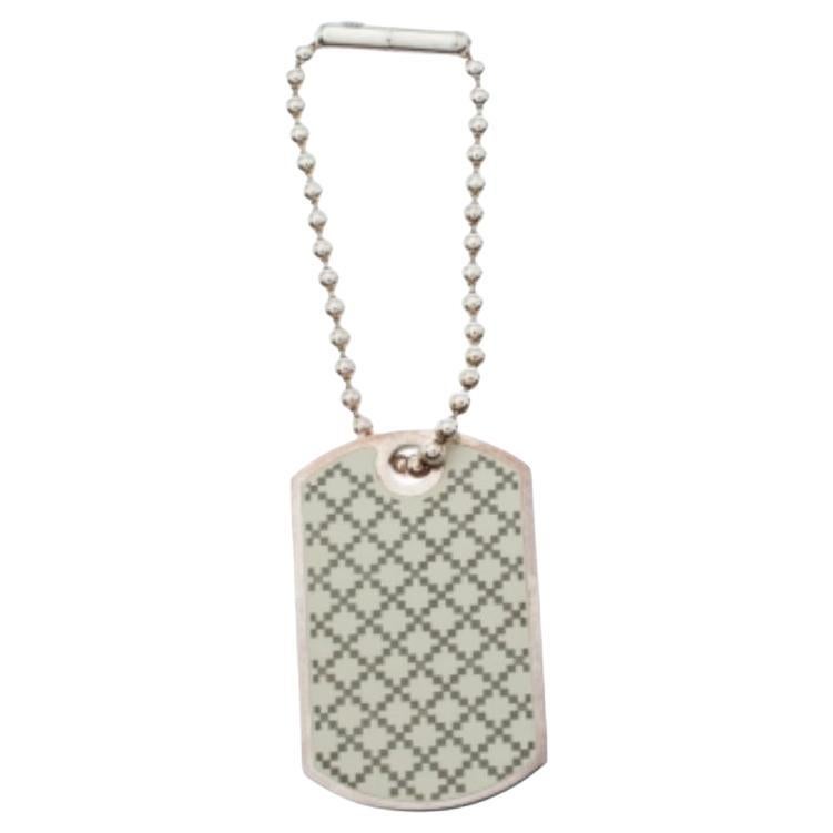 Gucci Enamel Silver Tag Pendant Charm en vente