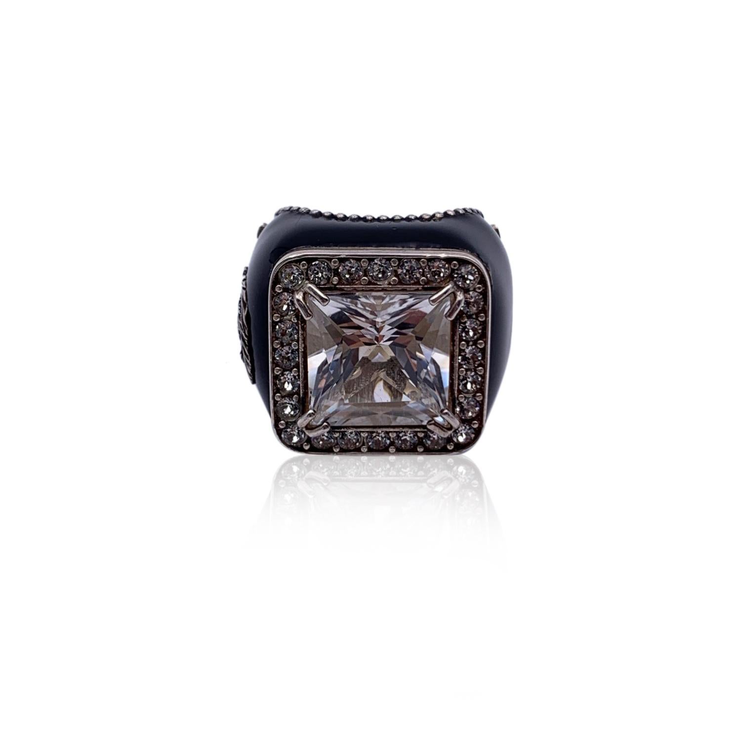 Beautiful GUCCI Sterling Silver Statement Ring. Signet style. Crafted of aged finish sterling silver 925 and black enamel. Big white/clear princess cut synthetic stone on top trimmed with clear crystals. GG - Gucci logo detailing. Size: 12 IT (6 US