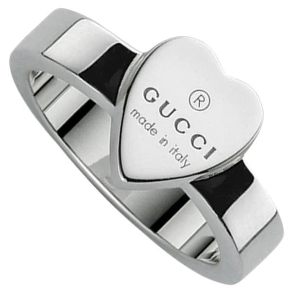 terugbetaling Lieve delen Gucci Engraved Heart Sterling Silver Ring YBC223867001 For Sale at 1stDibs