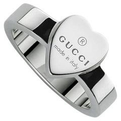 Gucci Engraved Heart Sterling Silver Ring YBC223867001