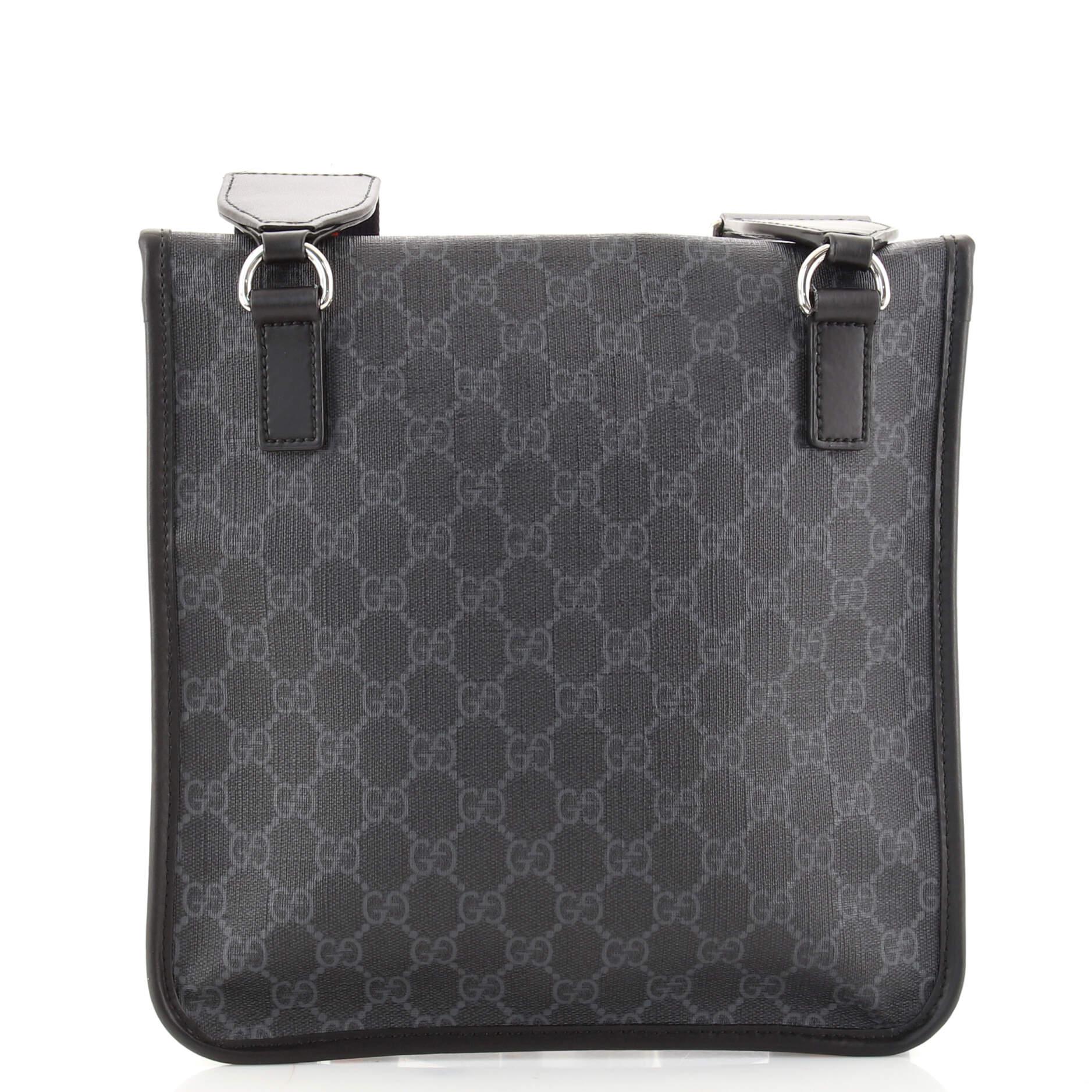 Gucci Envelope Web Messenger GG Coated Canvas Medium In Good Condition In NY, NY