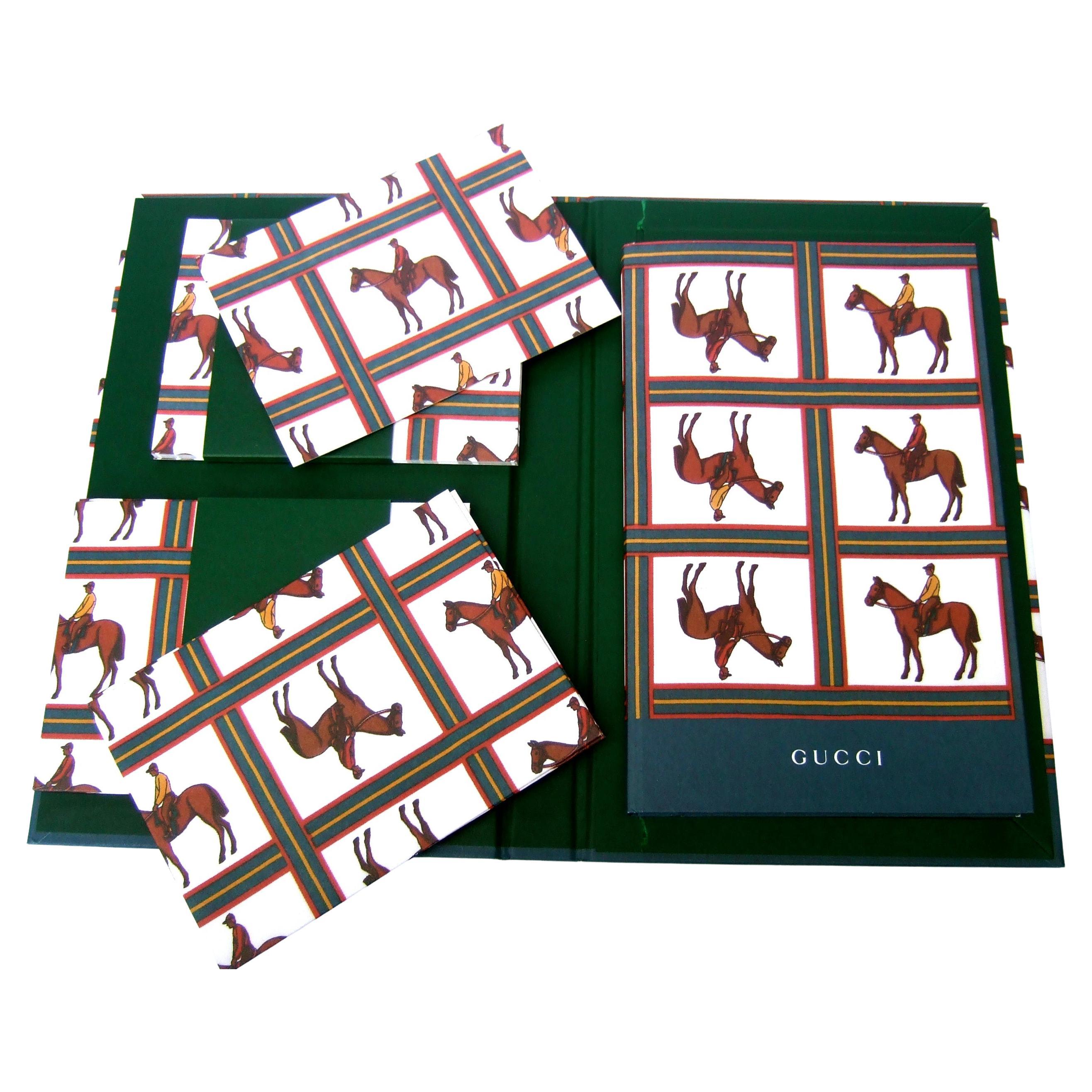 Gucci Equine Design Juego de tarjetas y cuaderno de notas en caja de Gucci c 1990 en venta