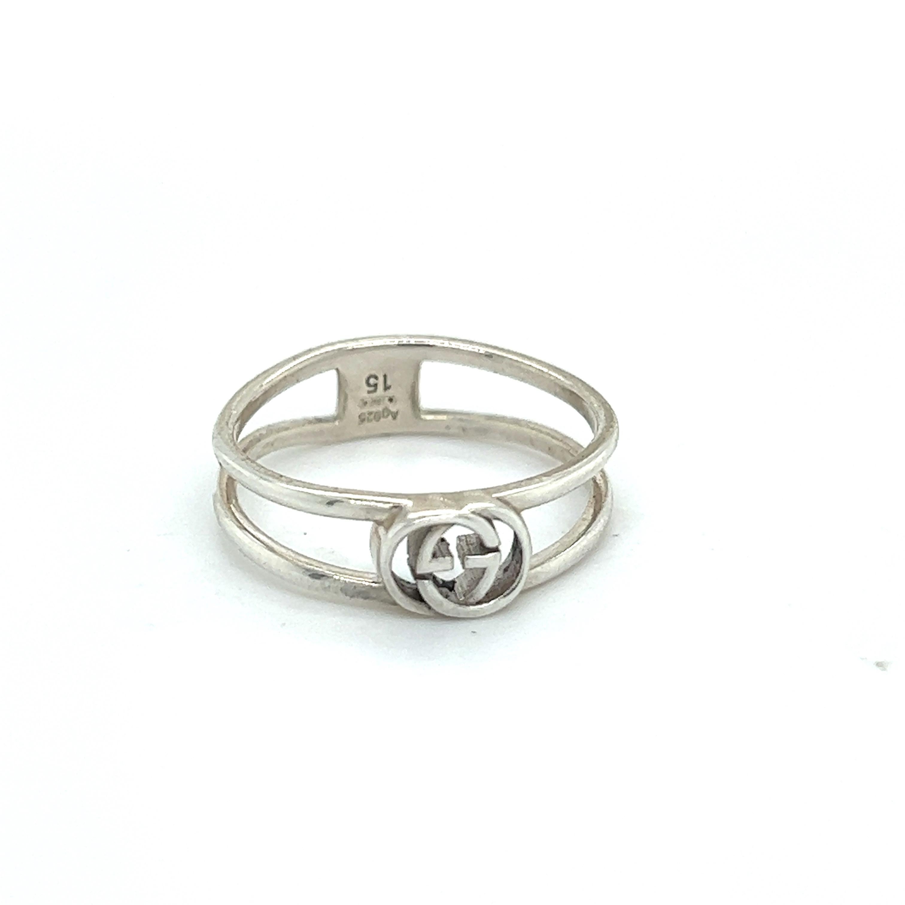 Authentic Gucci Estate Ladies Ring Size 7 Sterling Silver G16

This elegant Authentic Gucci ring is made of sterling silver and has a weight of 2.2 grams.

TRUSTED SELLER SINCE 2002

PLEASE SEE OUR HUNDREDS OF POSITIVE FEEDBACKS FROM OUR
