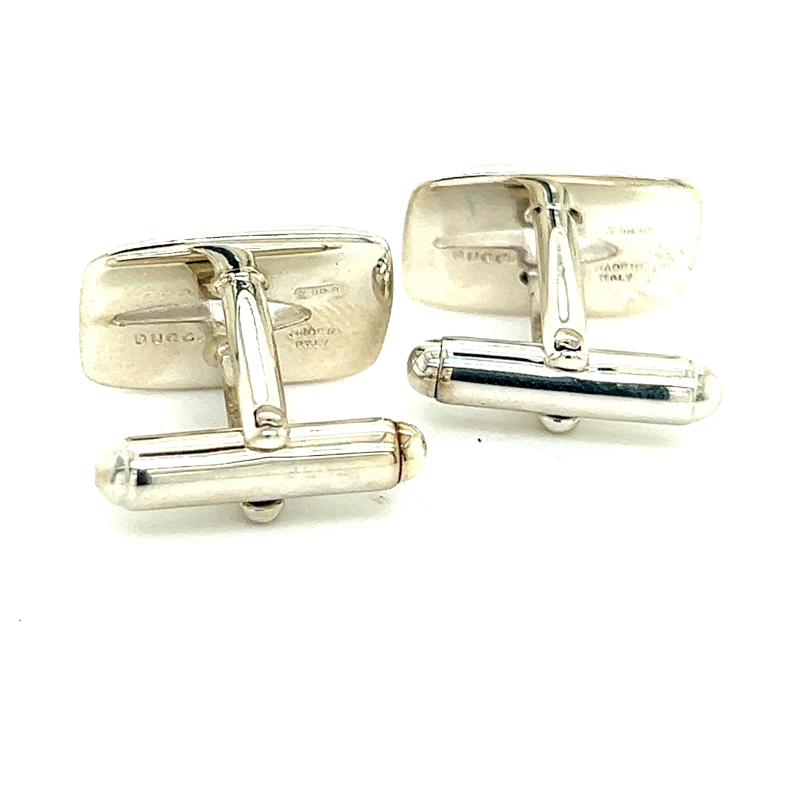 Gucci Estate Mens Cufflinks Silver  In Good Condition For Sale In Brooklyn, NY