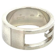 Anillo Gucci Estate Talla 5 Plata de Ley 8 mm