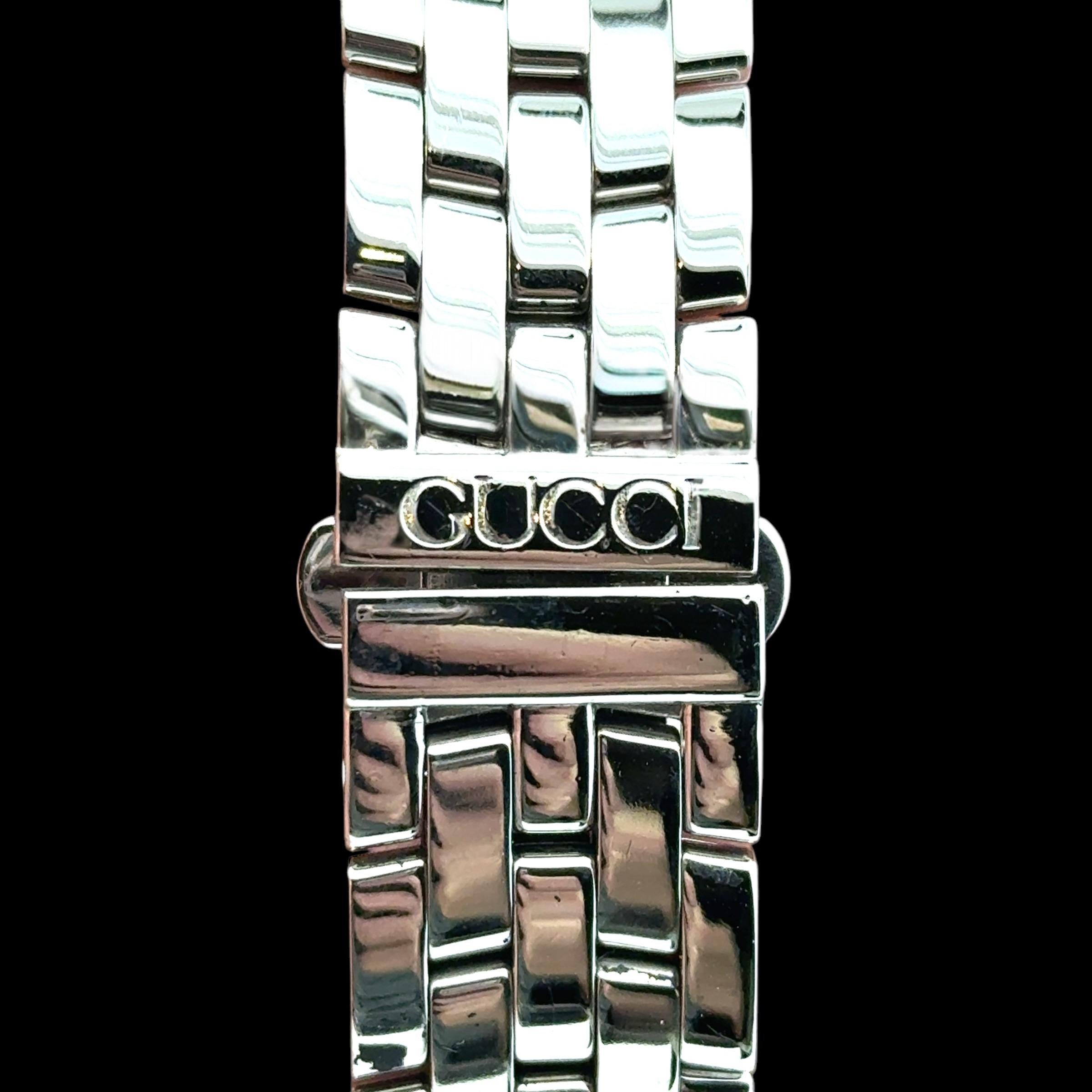 Gucci Stainless Steel Water Resistant Swiss Made Unisex Wristwatch 7