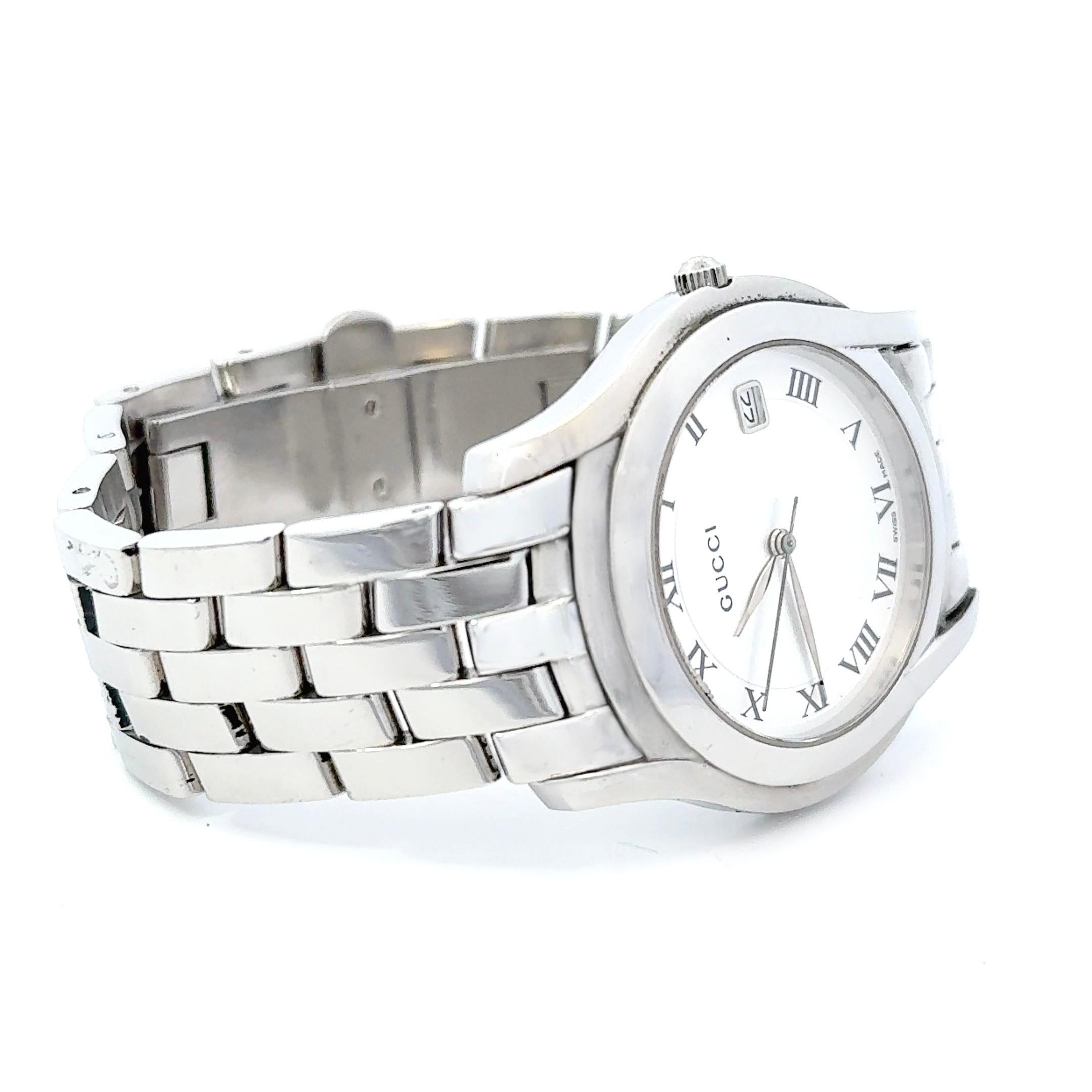Gucci Stainless Steel Water Resistant Swiss Made Unisex Wristwatch 7
