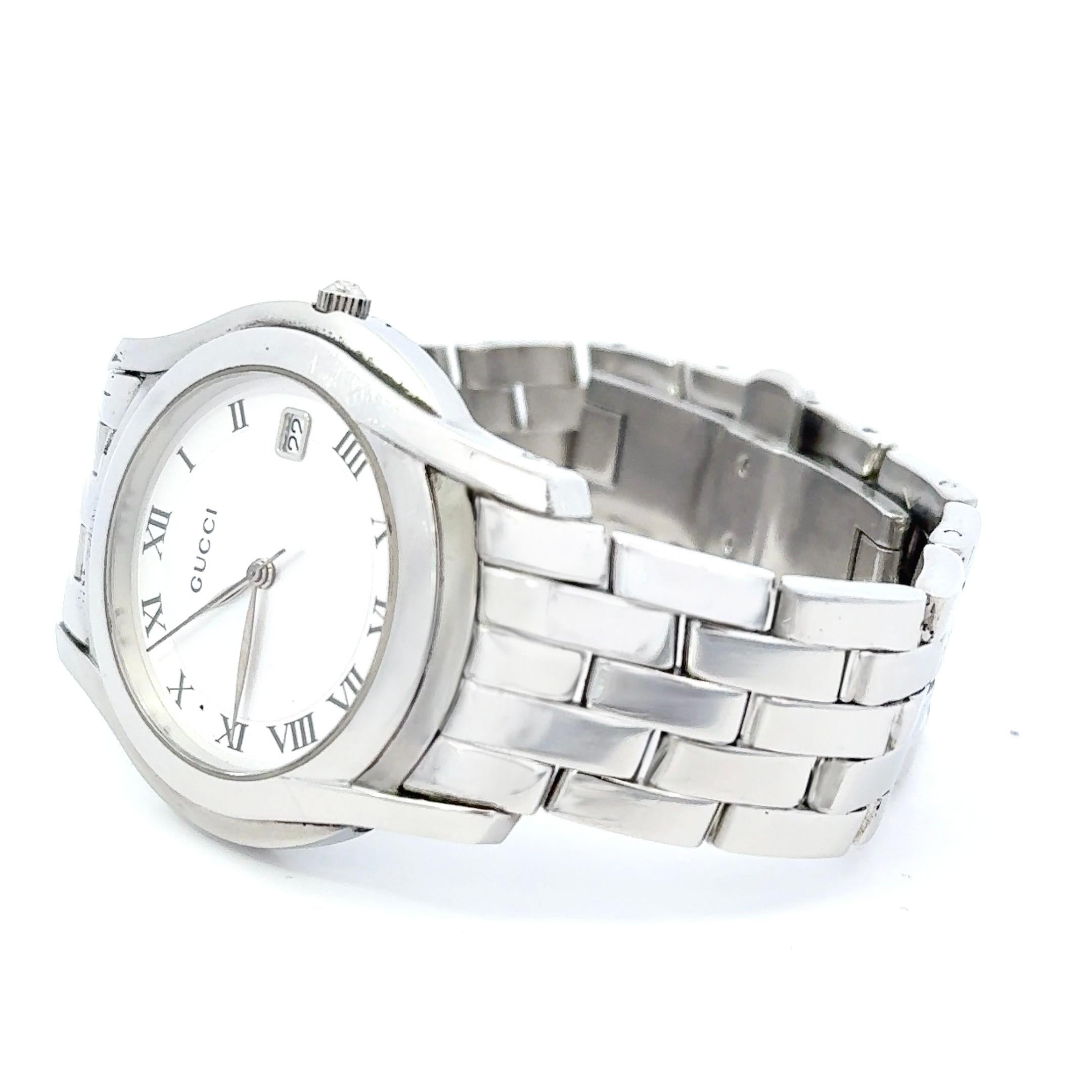 Gucci Stainless Steel Water Resistant Swiss Made Unisex Wristwatch 7