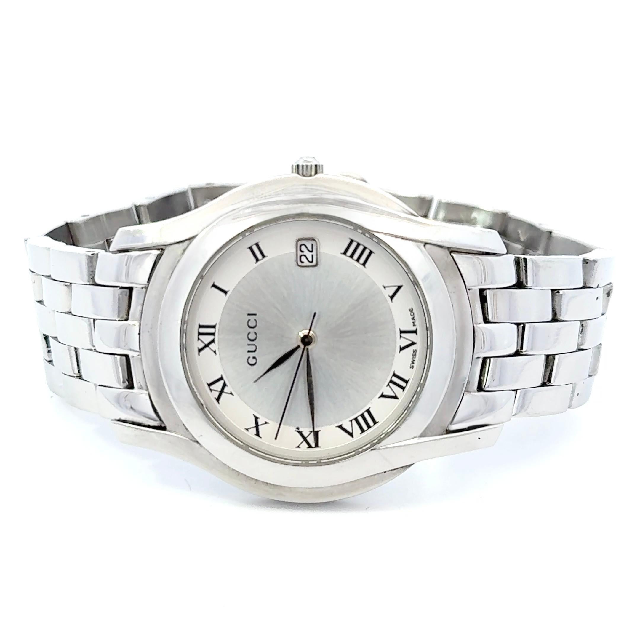 Gucci Stainless Steel Water Resistant Swiss Made Unisex Wristwatch 7