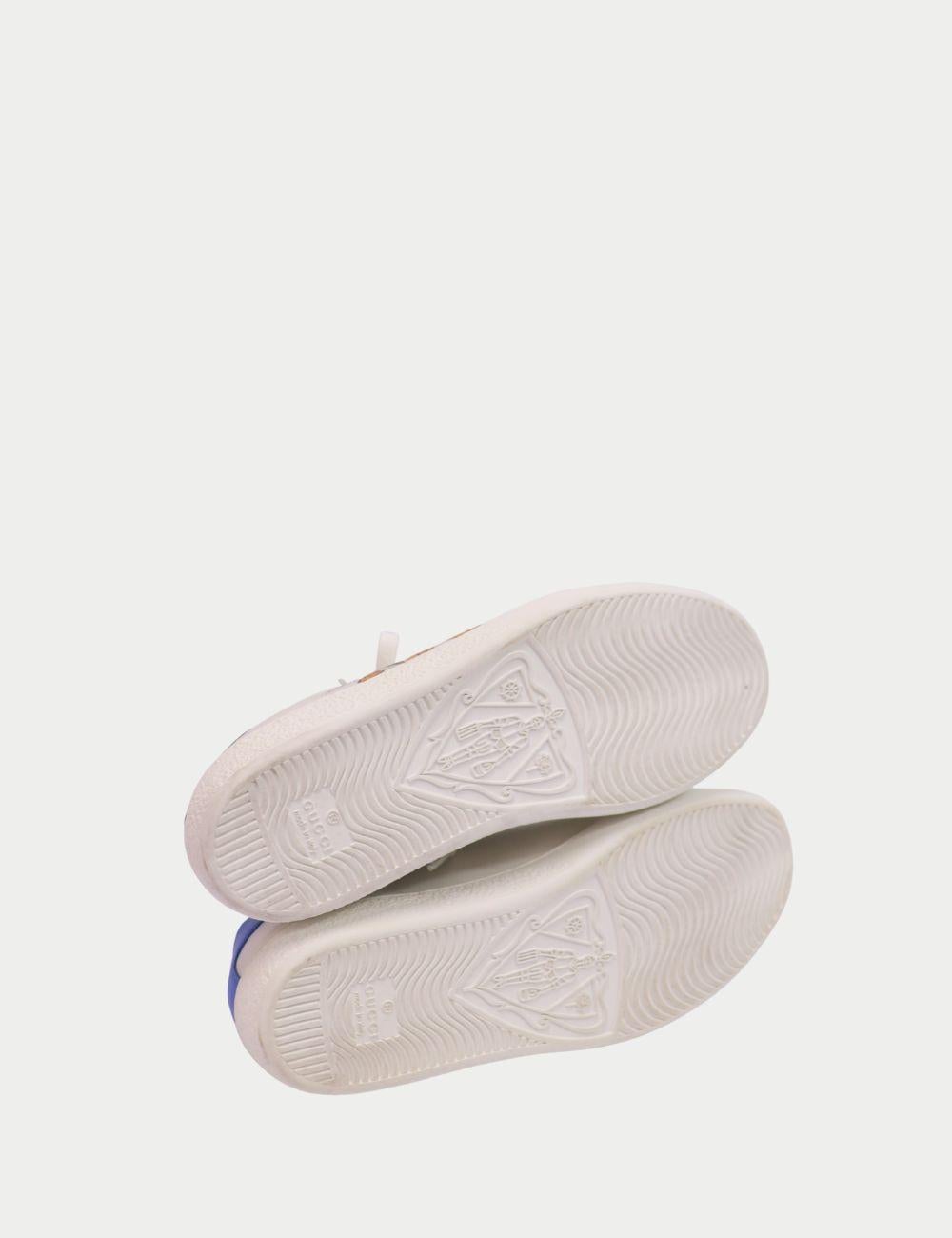 Gray Gucci - EU 36 For Sale