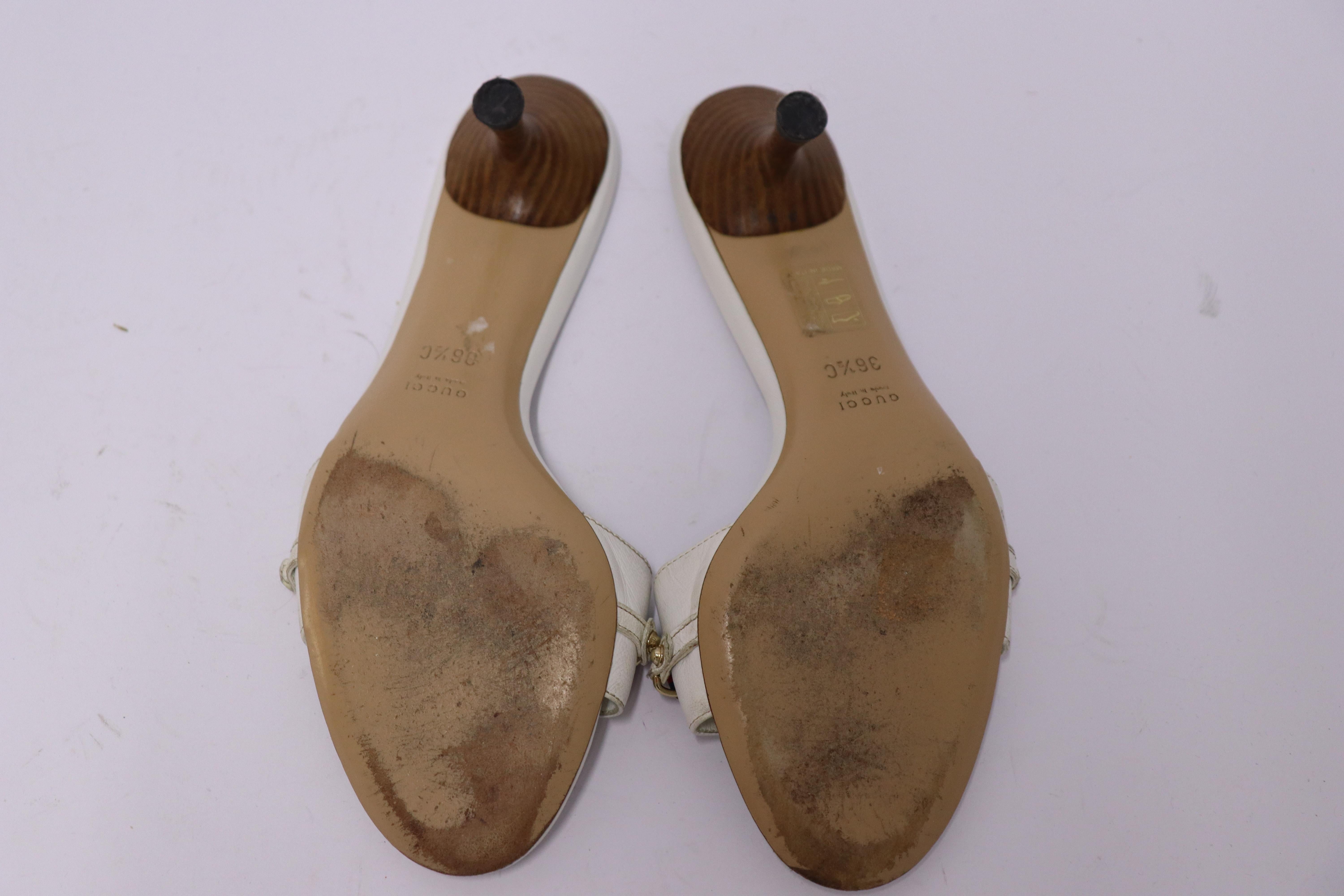 Gucci - Chaussures à talons fourreau en cuir blanc EU 36,5 en vente 5